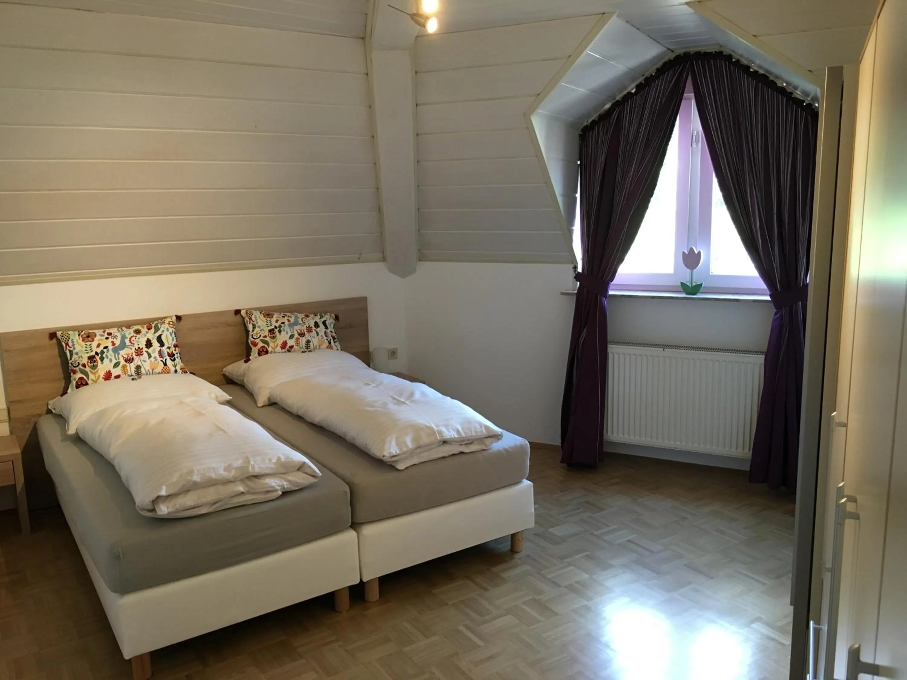 Bedroom, Bed in Sonnenhof