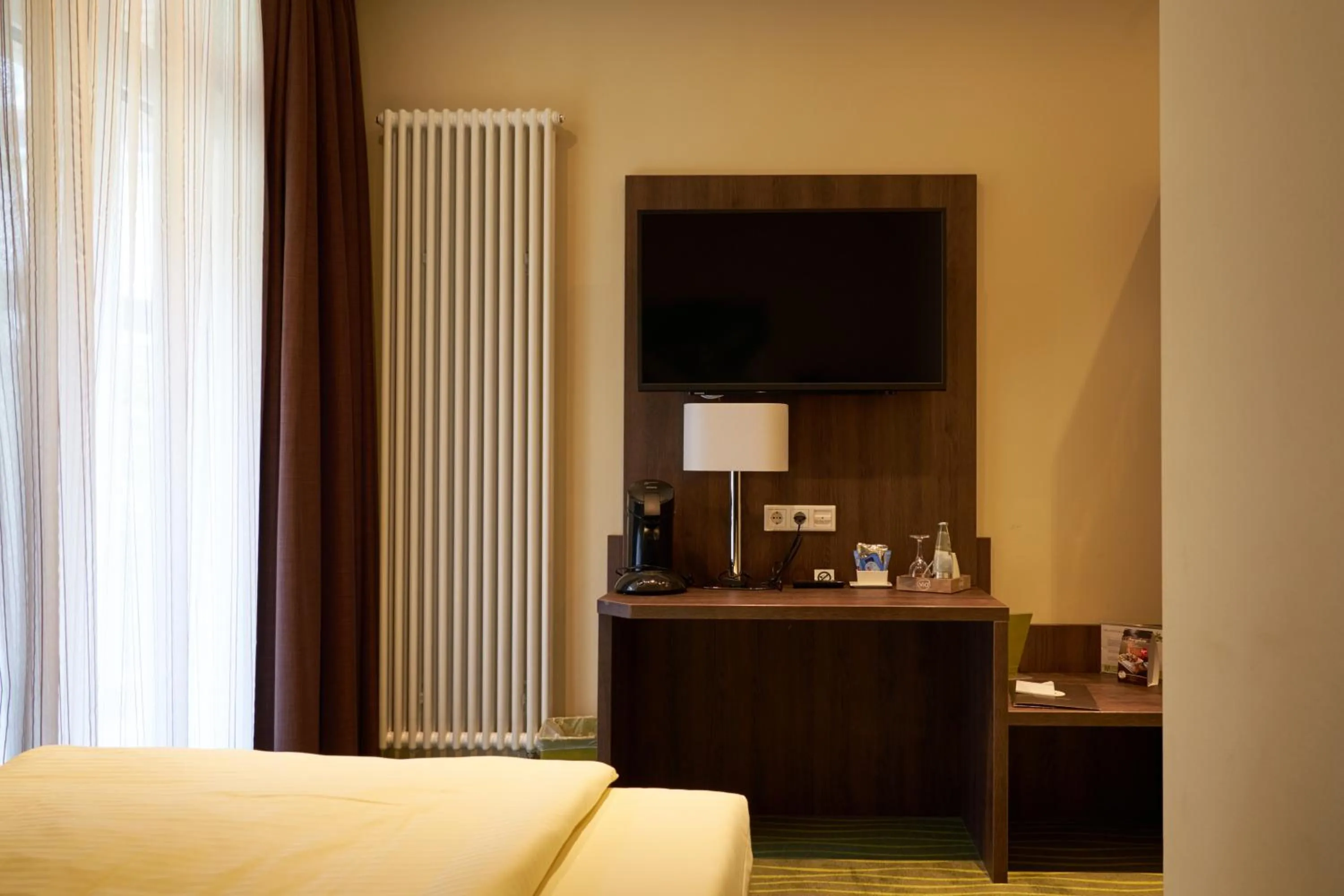 Photo of the whole room, Bed in Sonnenhof