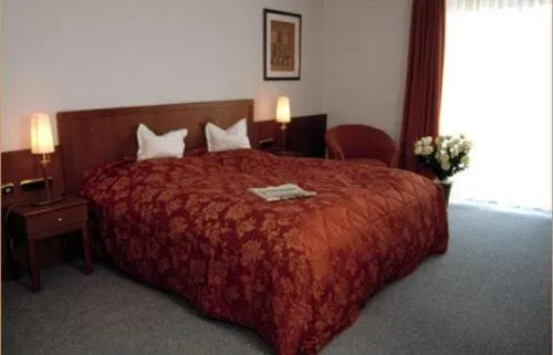 Bed in Hotel Bergwirt