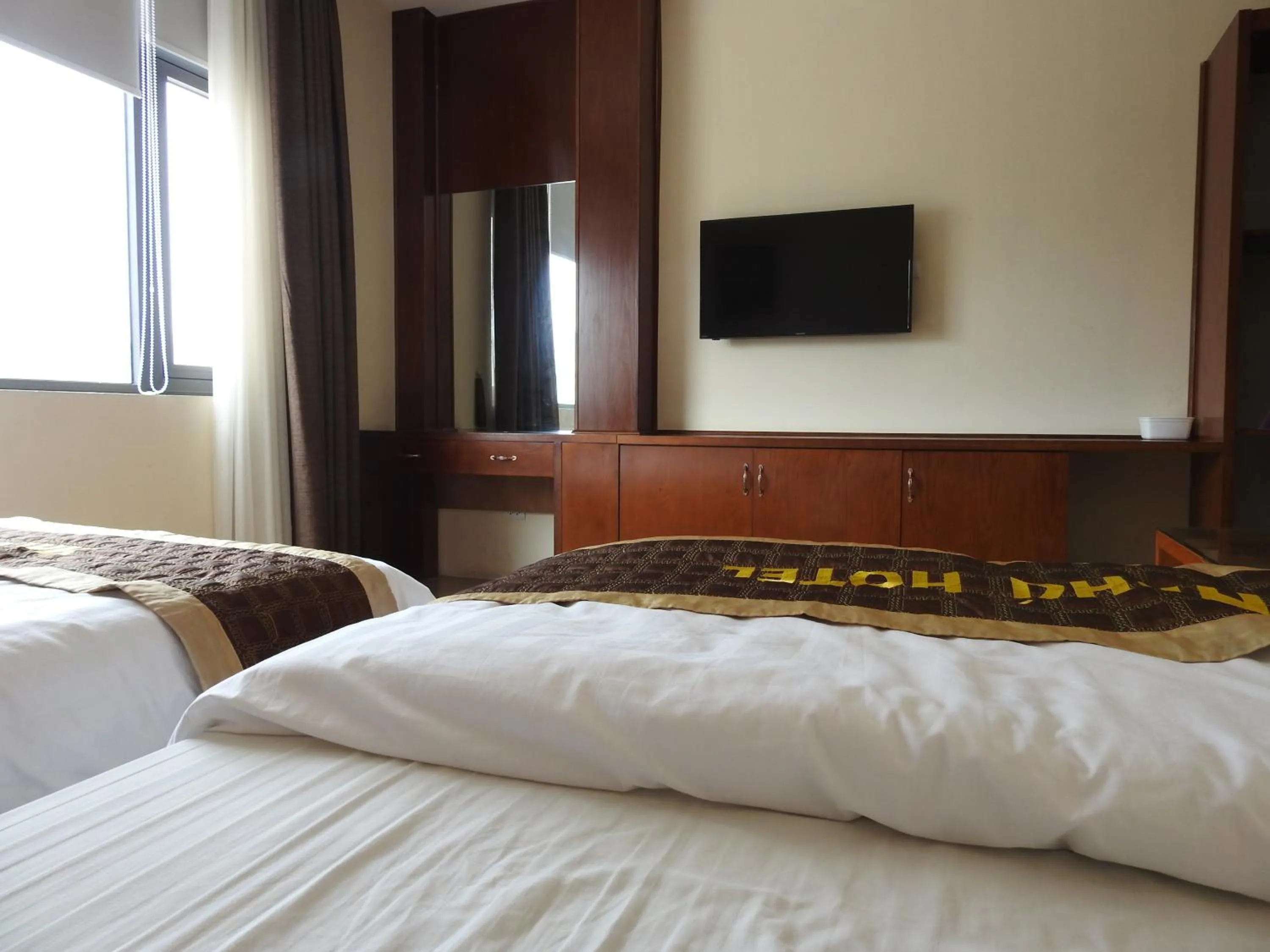 Photo of the whole room, Bed in An Phú Nguyễn Hoàng Hotel