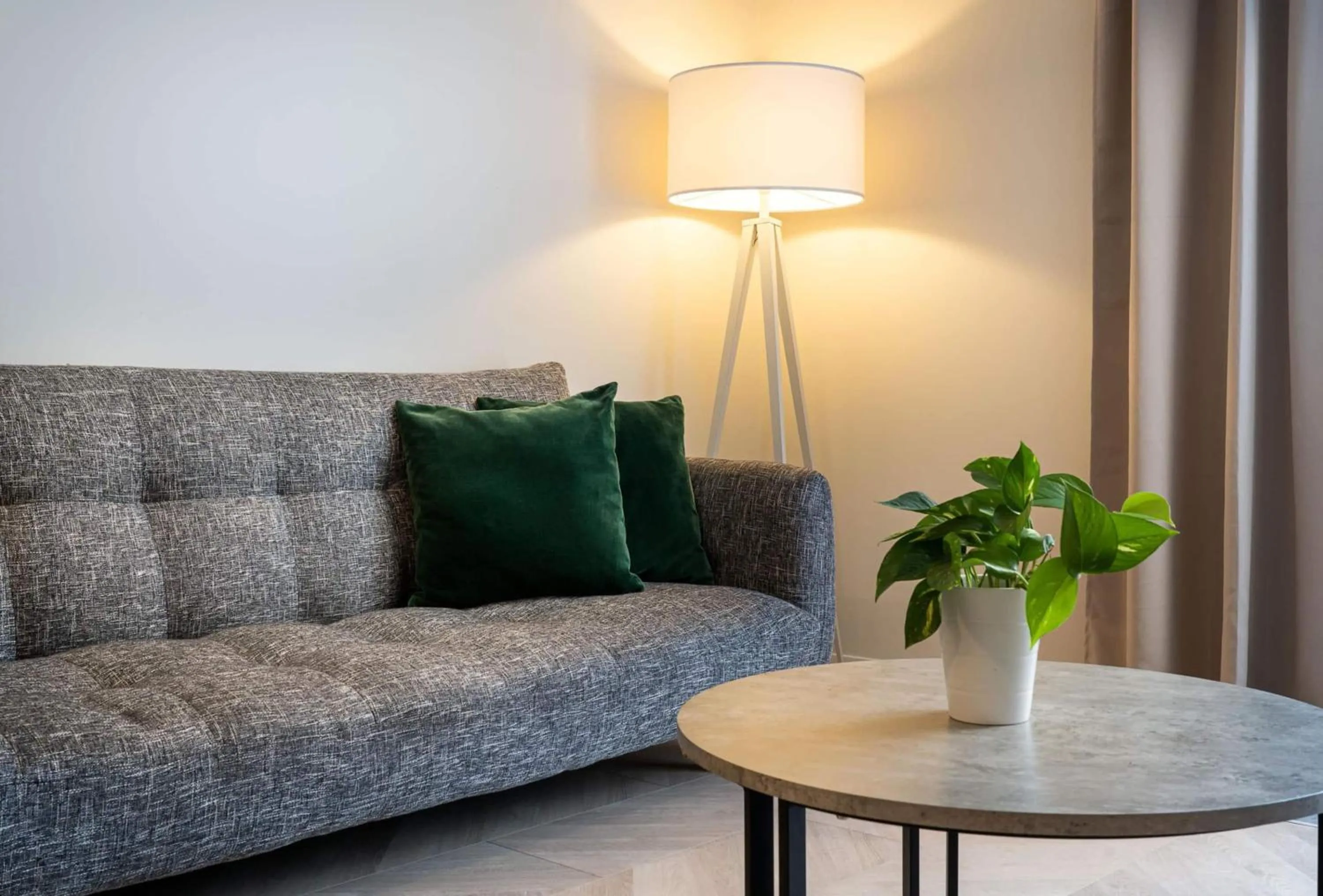 Photo of the whole room in QU Hotel, Trademark Collection by Wyndham