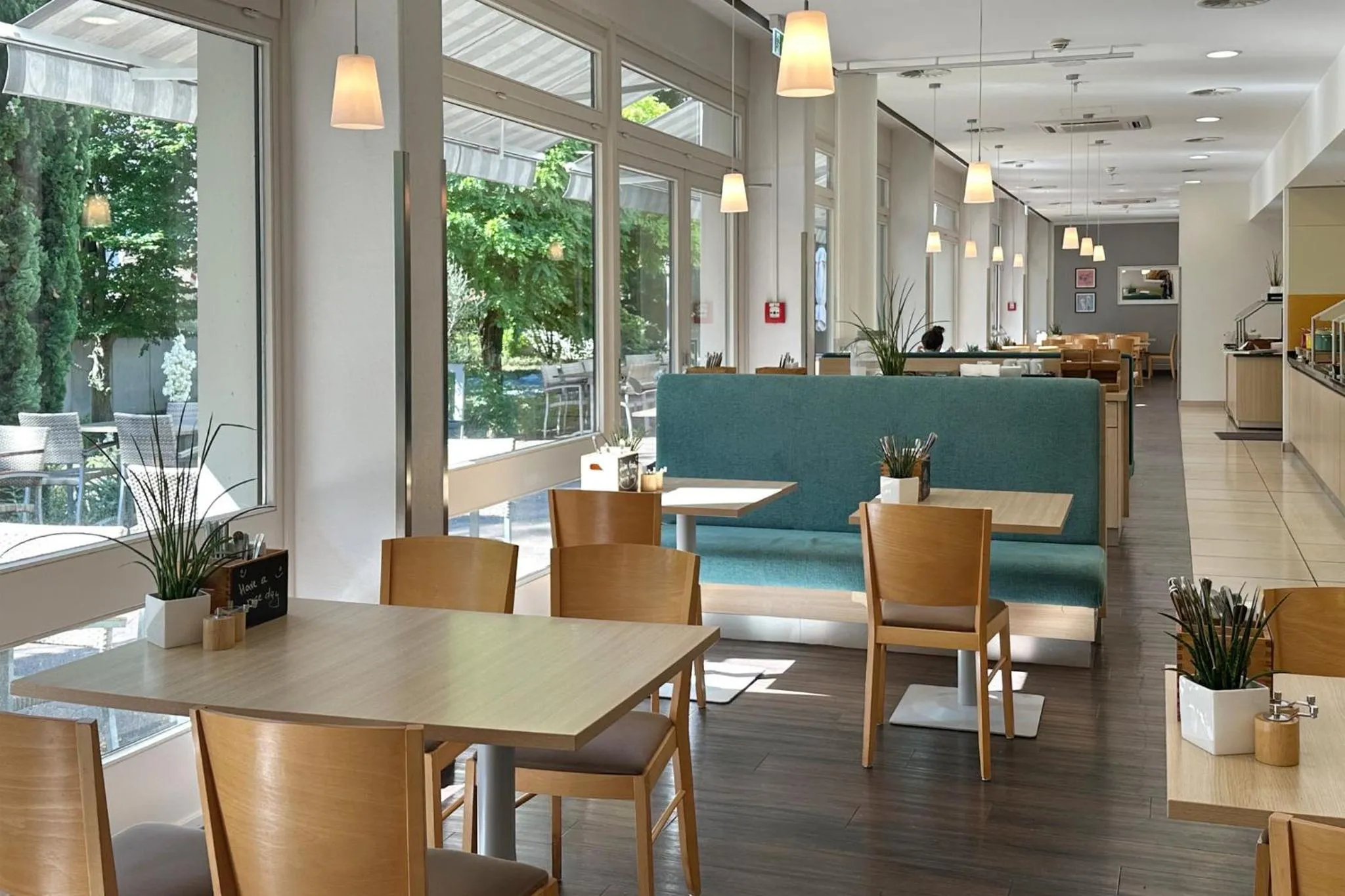 Breakfast in Garner Hotel Mainz by IHG