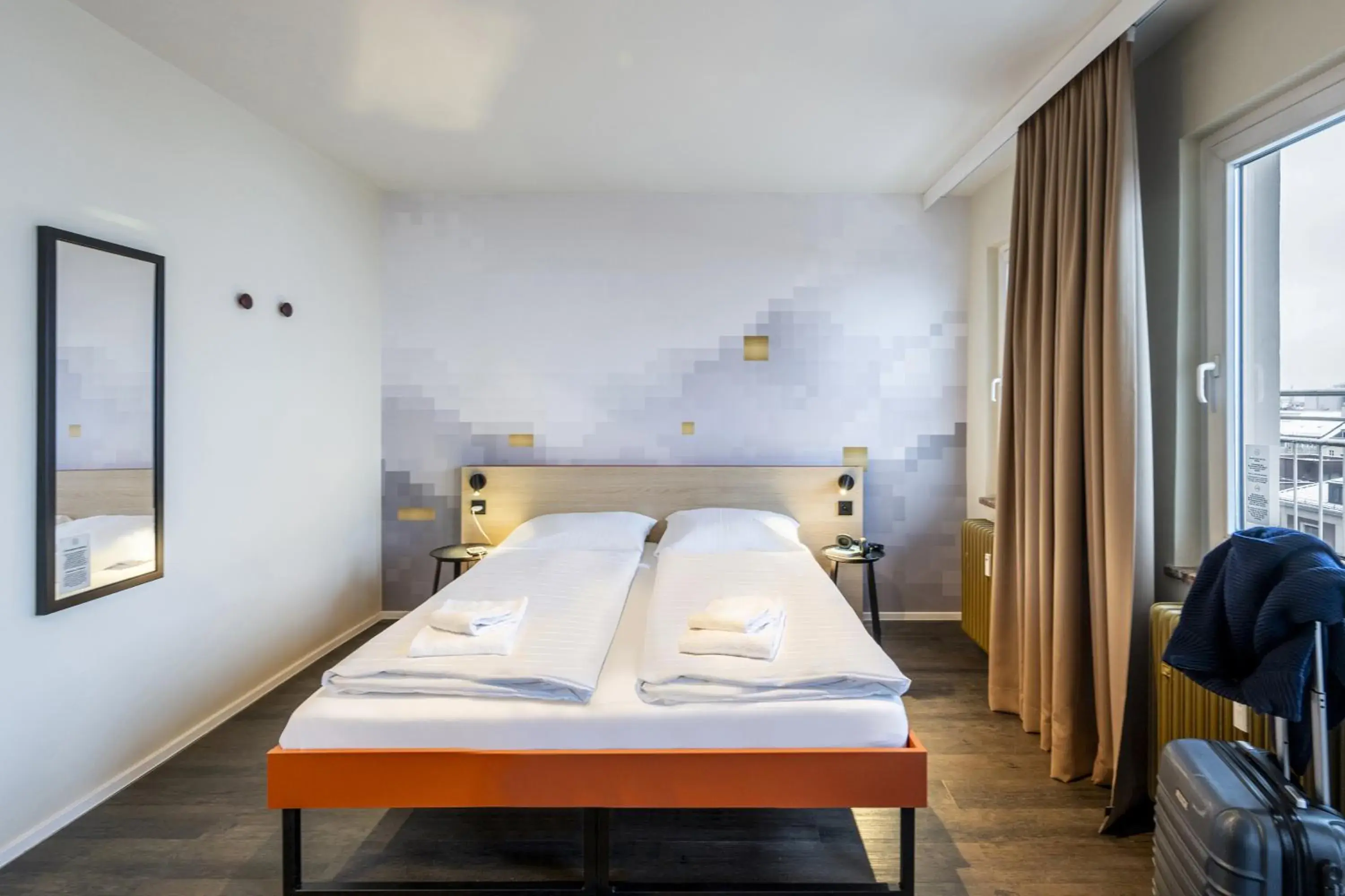 Double Room for Single Use in MEININGER Hotel München Zentrum Double Room for Single Use in MEININGER Hotel München Zentrum