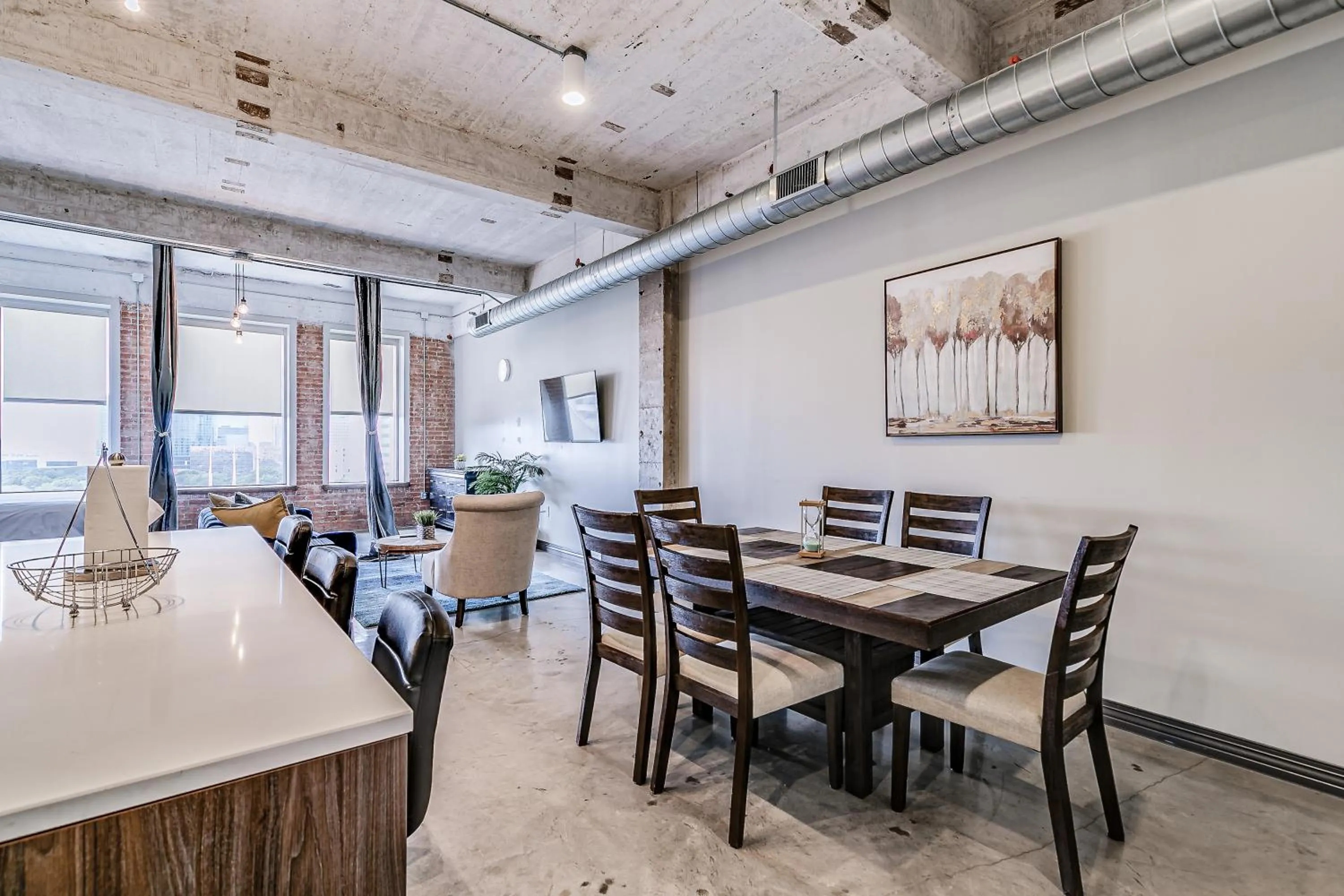 Living room in Luxury Downtown Dallas Stay by Amyfinehouse