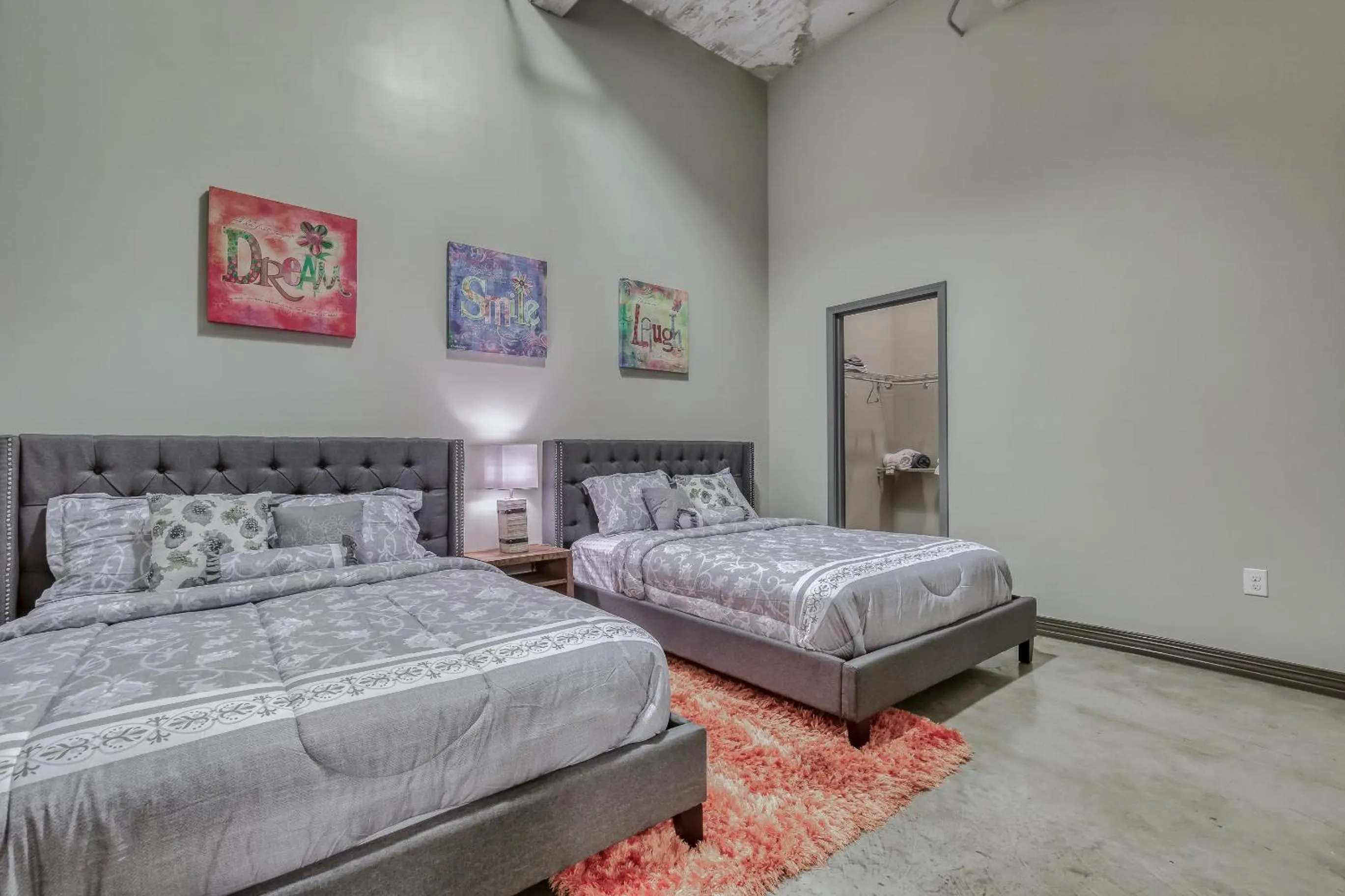 Bed in Luxury Downtown Dallas Stay by Amyfinehouse