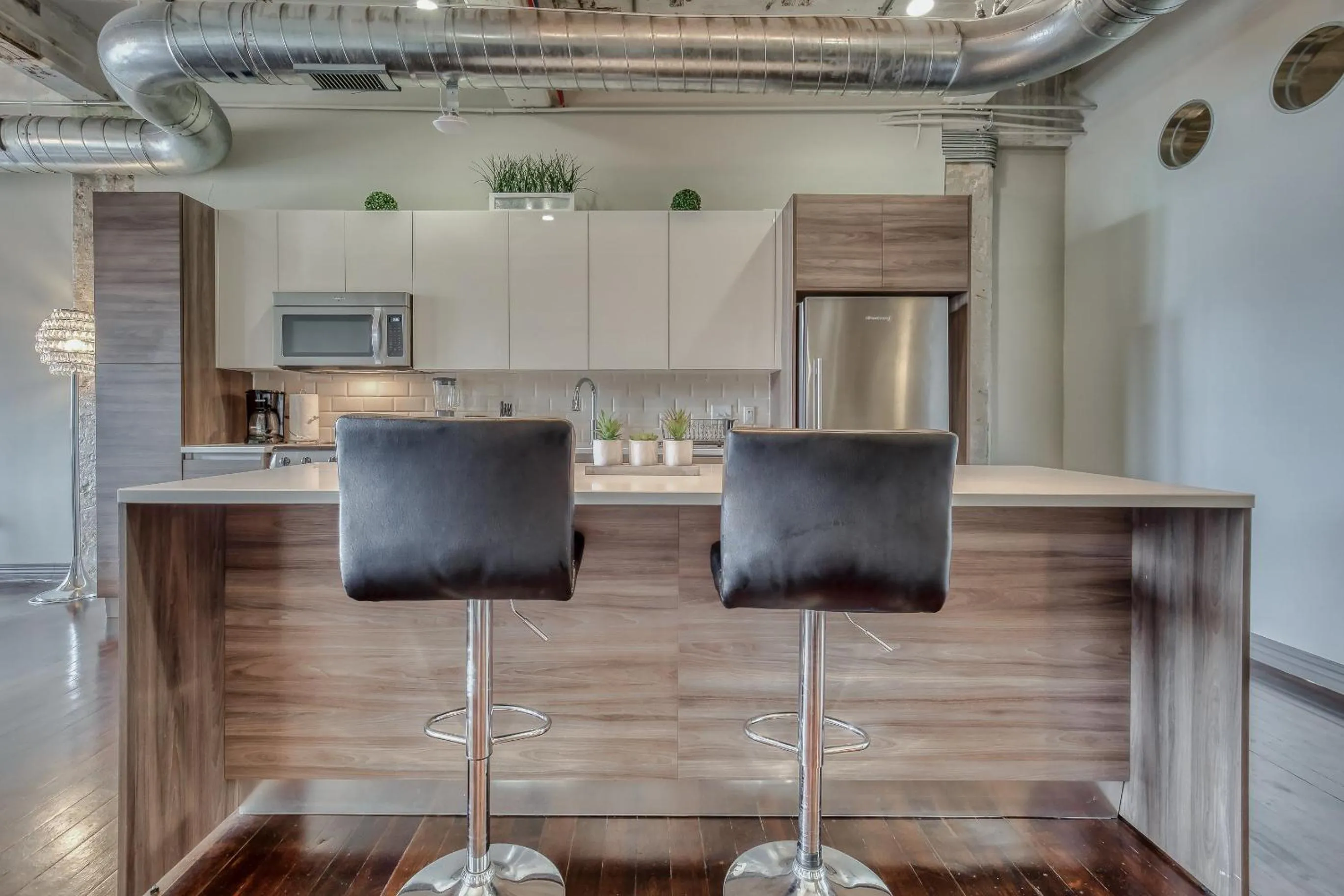 Coffee/tea facilities in Luxury Downtown Dallas Stay by Amyfinehouse