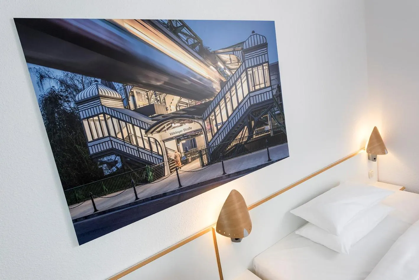 Photo of the whole room, TV/Entertainment Center in Tryp By Wyndham Wuppertal