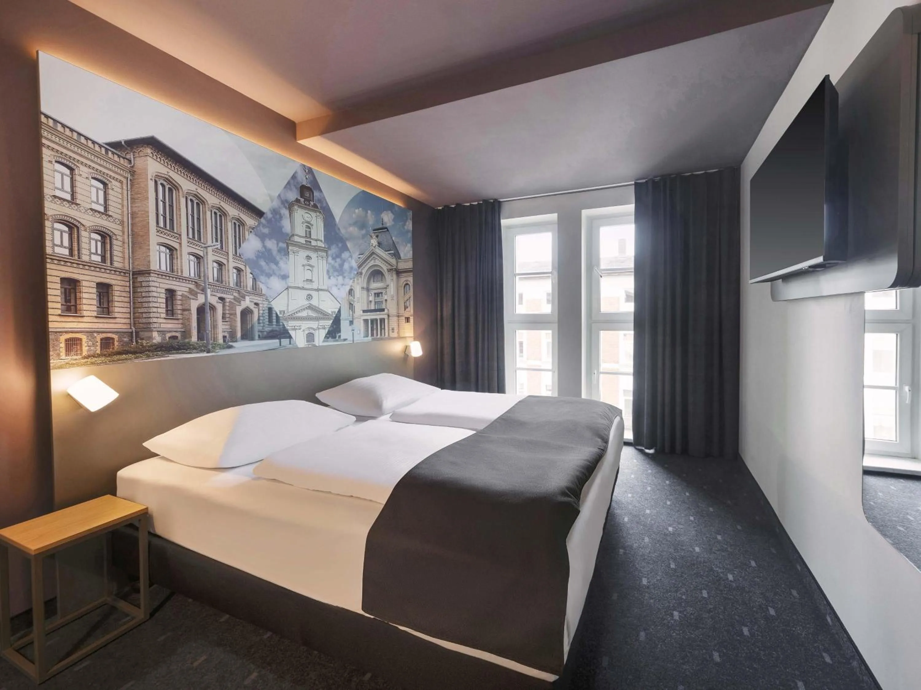 Photo of the whole room, Bed in B&B HOTEL Gera