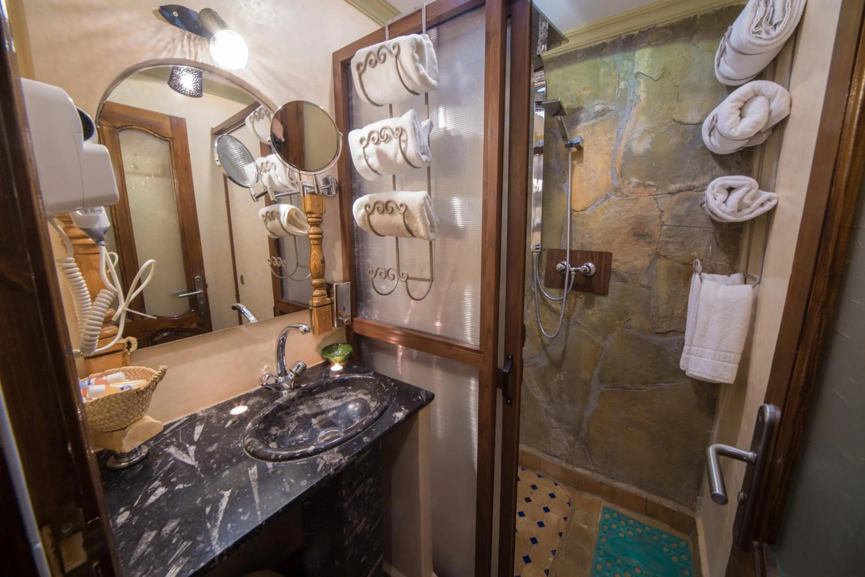 Bathroom in Tin Joseph