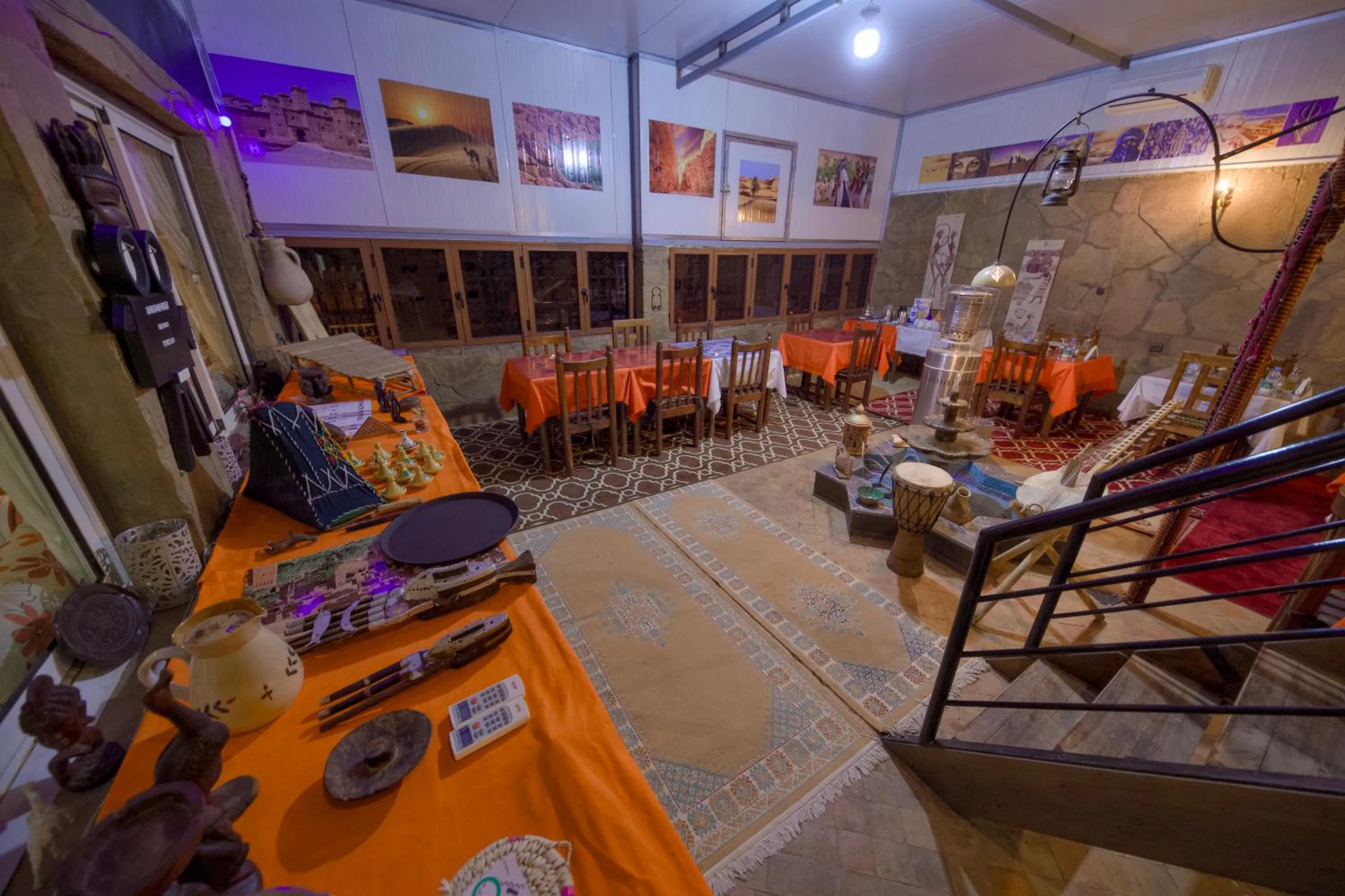 Restaurant/places to eat in Tin Joseph