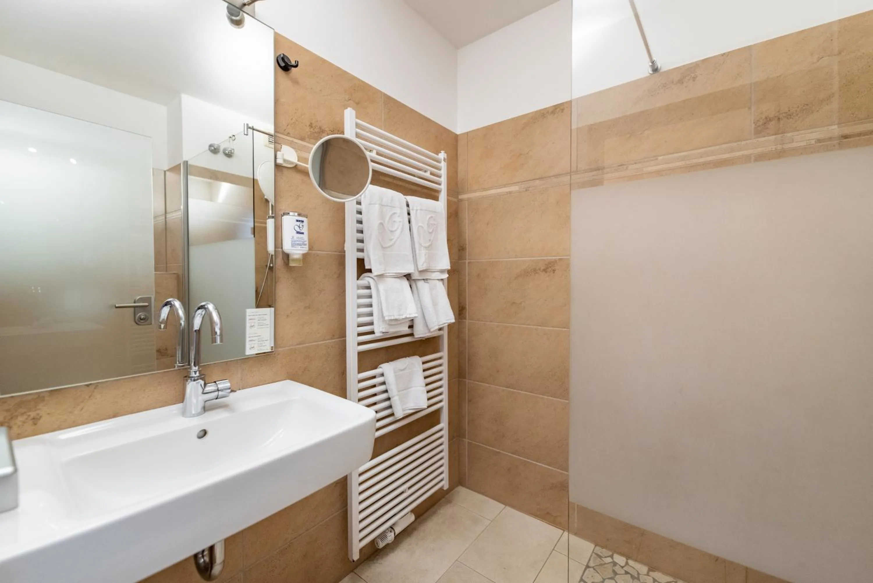 Bathroom in Göbel's Seehotel Diemelsee