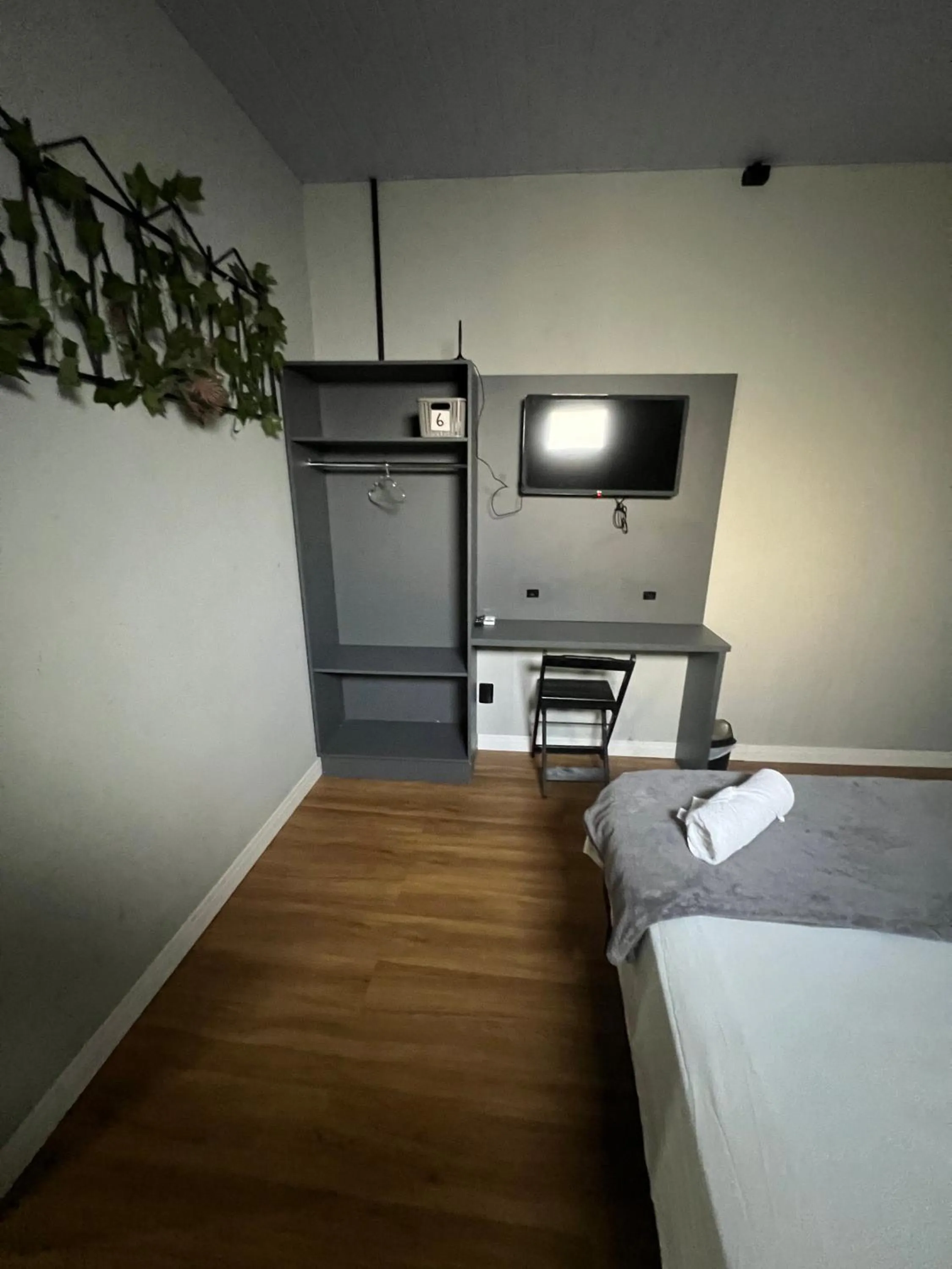 Bed in Esquina 8 Suítes Confort & Hostel