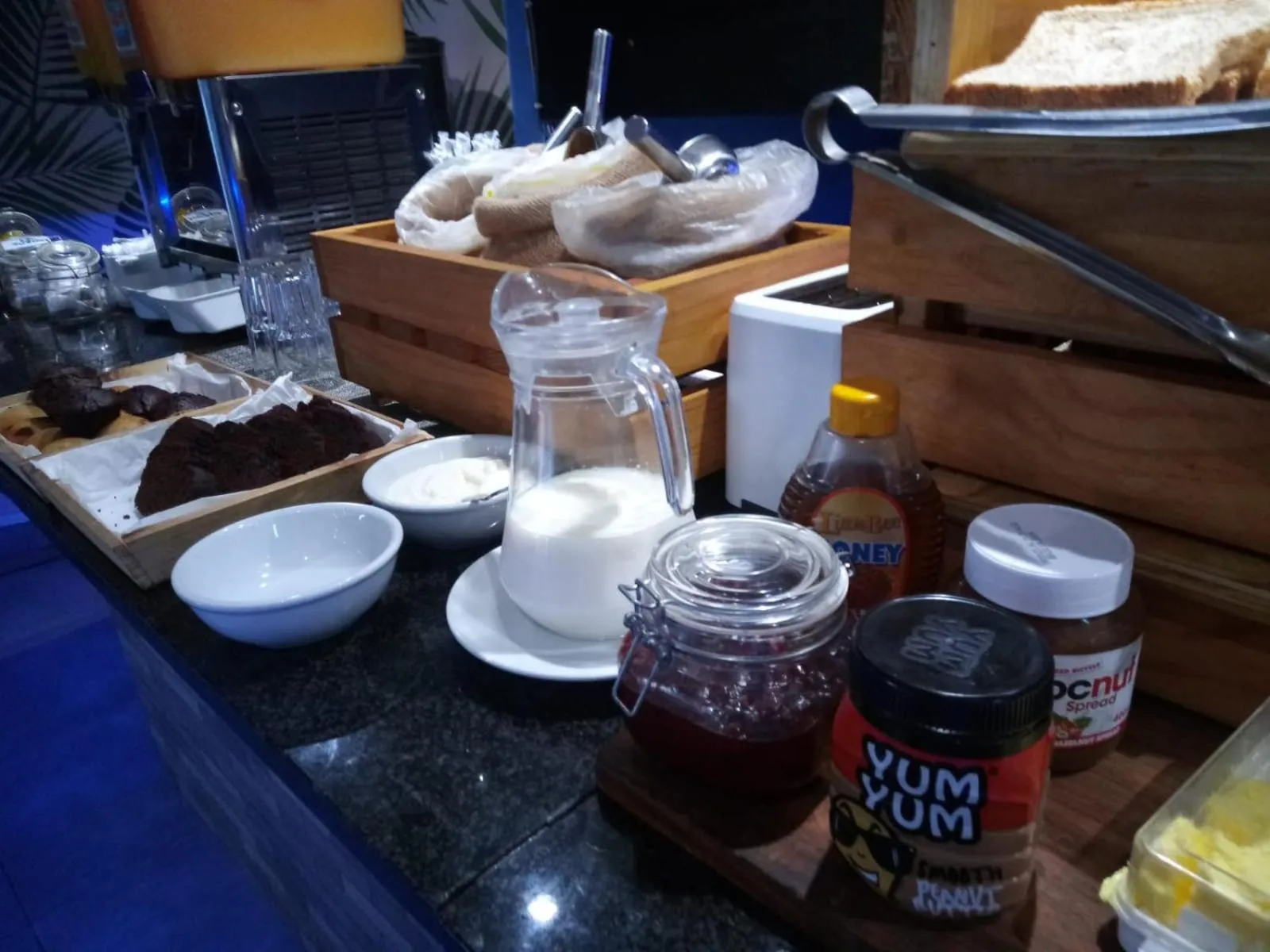 Breakfast in The Jack Rose Hotel, Rosebank, Gautrain