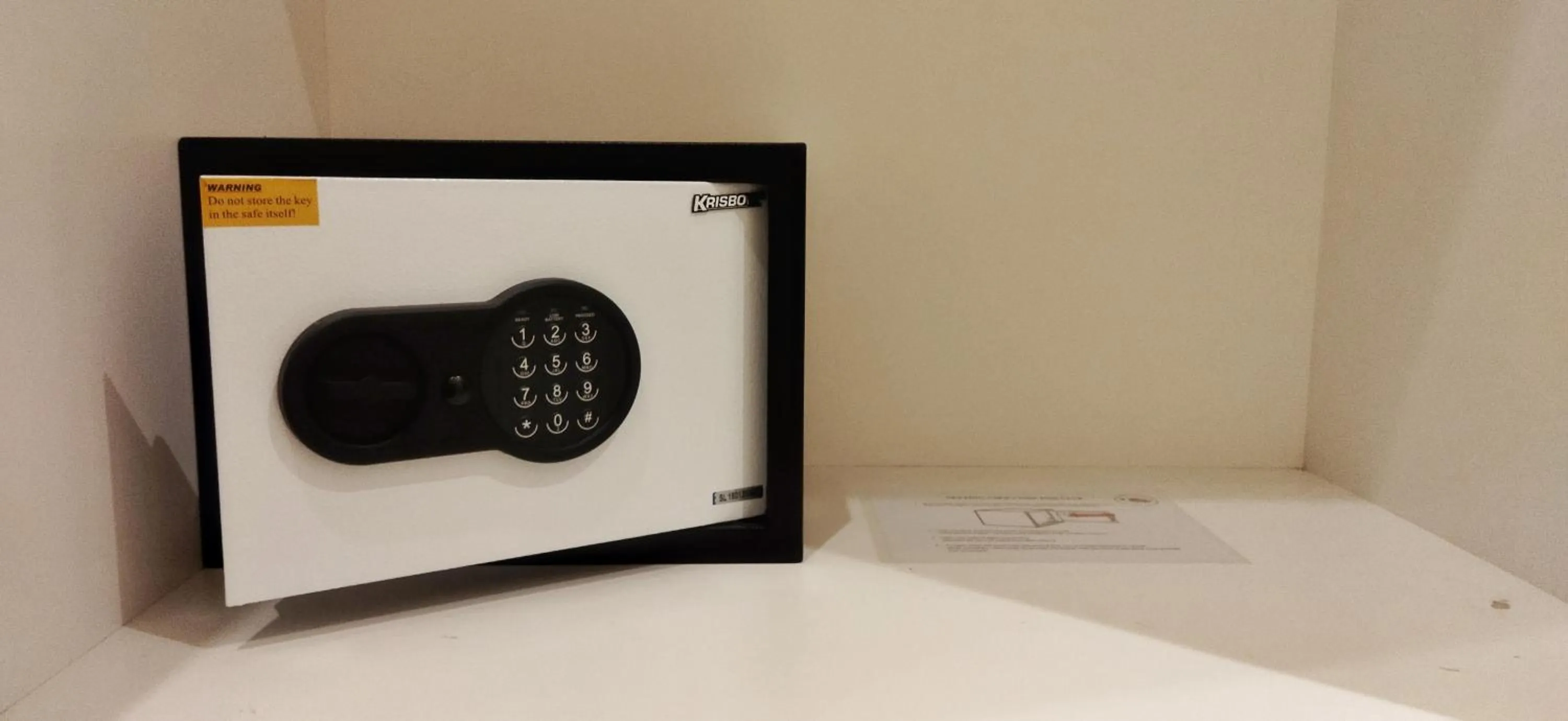 Business facilities in Hotel and Villa B52 Gili Air