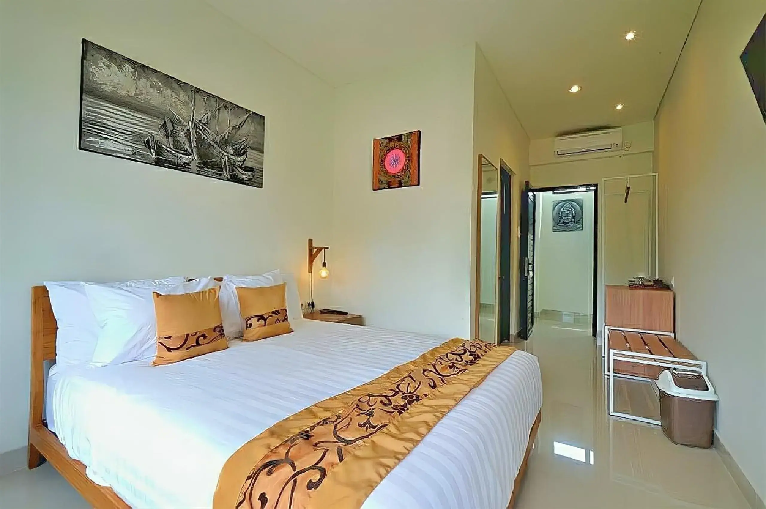 Deluxe Double Room with Balcony in Hotel and Villa B52 Gili Air Deluxe Double Room with Balcony in Hotel and Villa B52 Gili Air