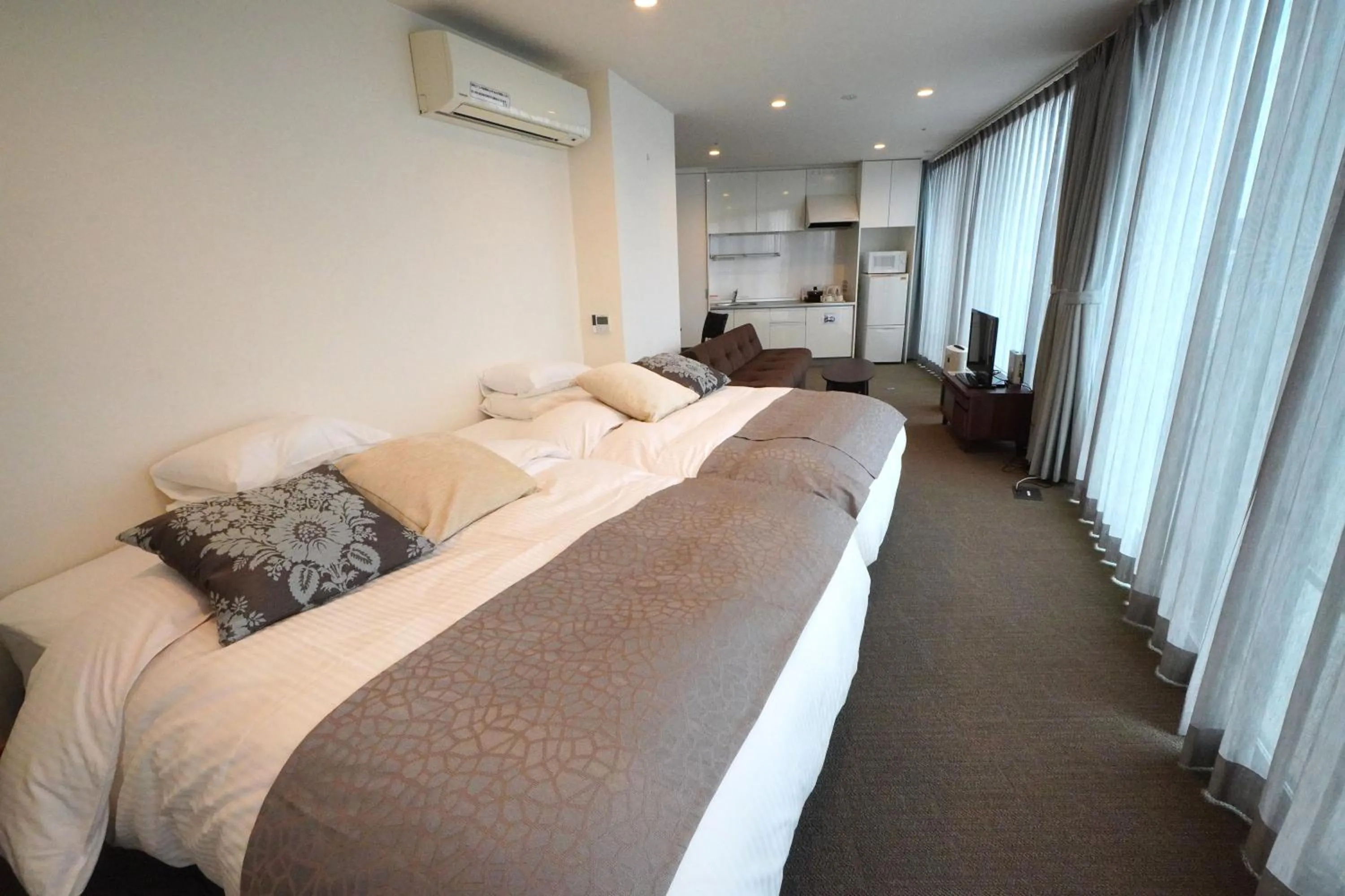 Photo of the whole room, Bed in 3 Wellness