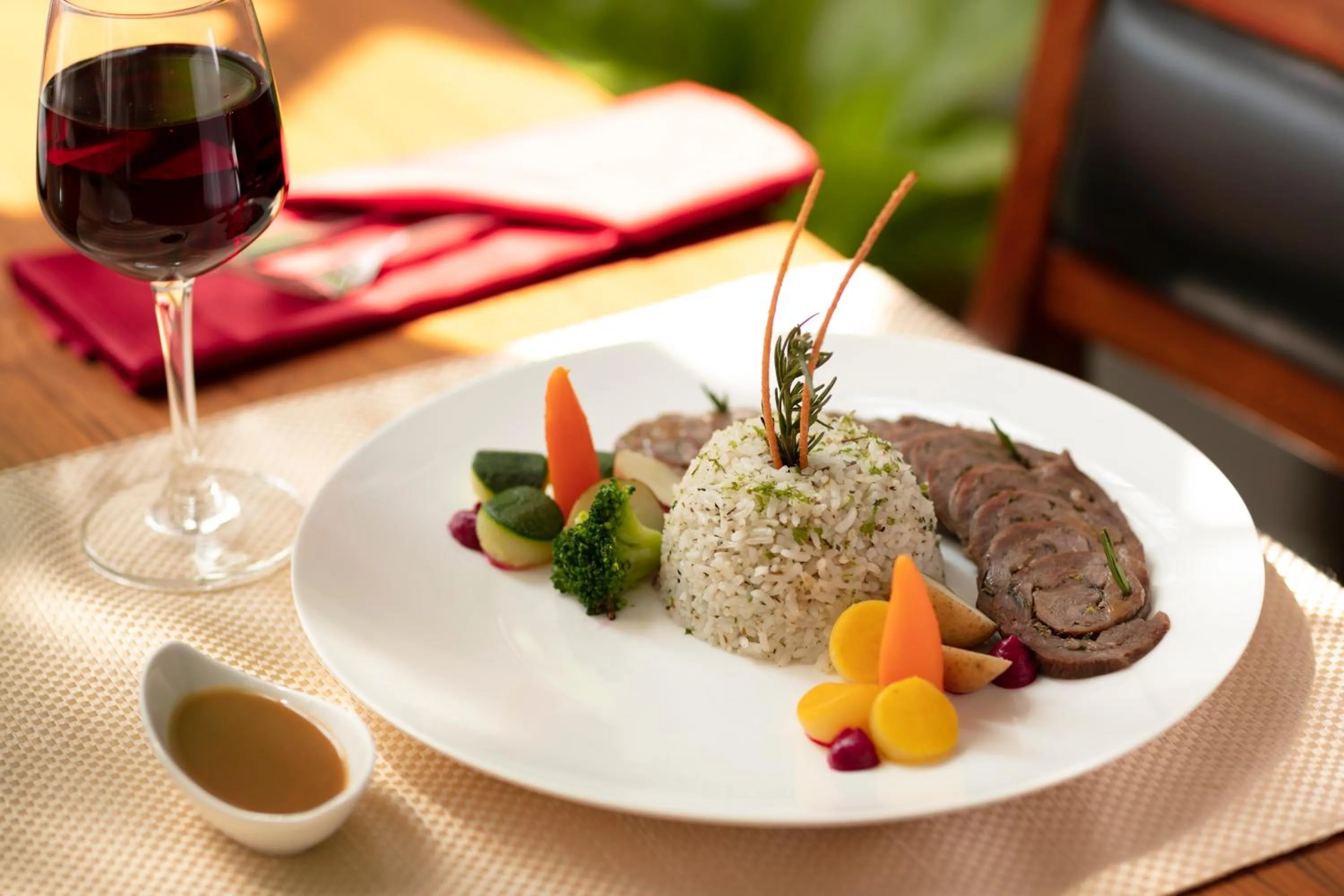 Restaurant/places to eat in Grand Hotel D'Europe