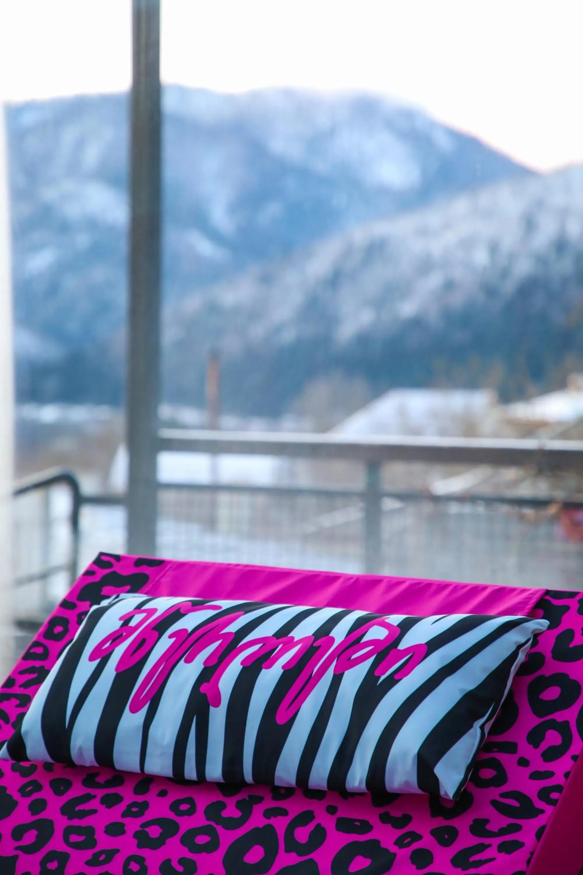 Mountain view, Bed in Mtserlebi Resort