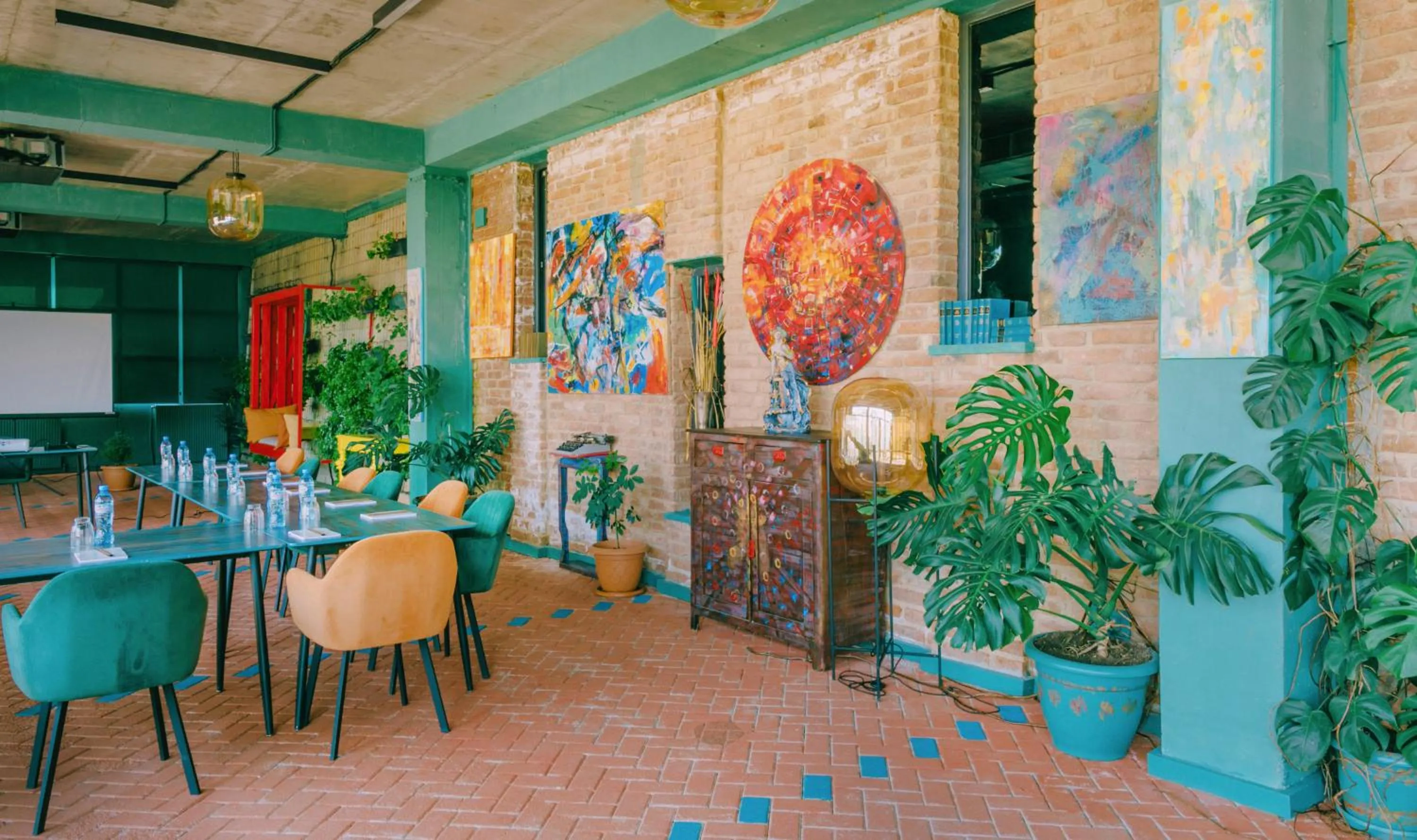 Business facilities in Mtserlebi Resort