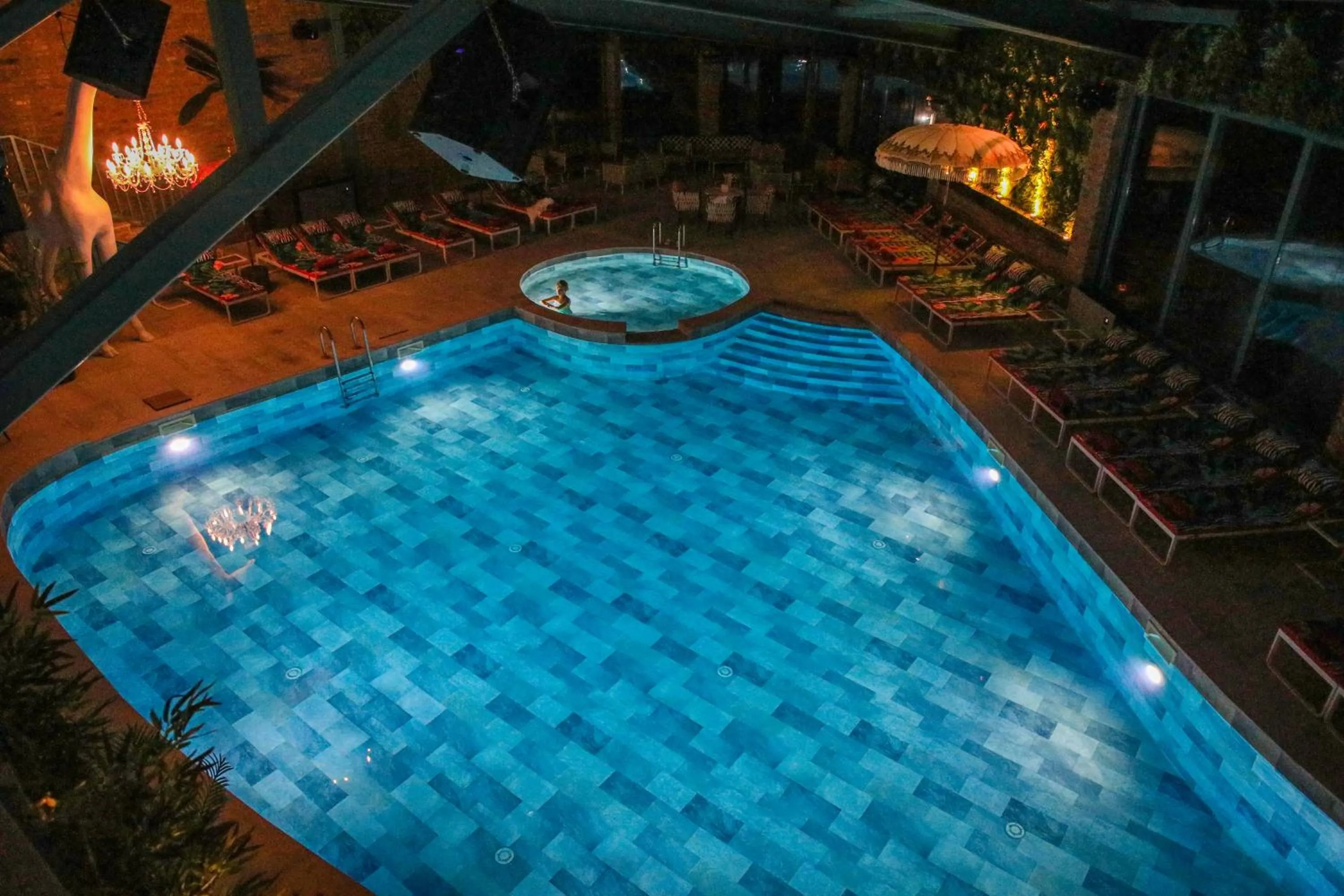 Swimming pool in Mtserlebi Resort