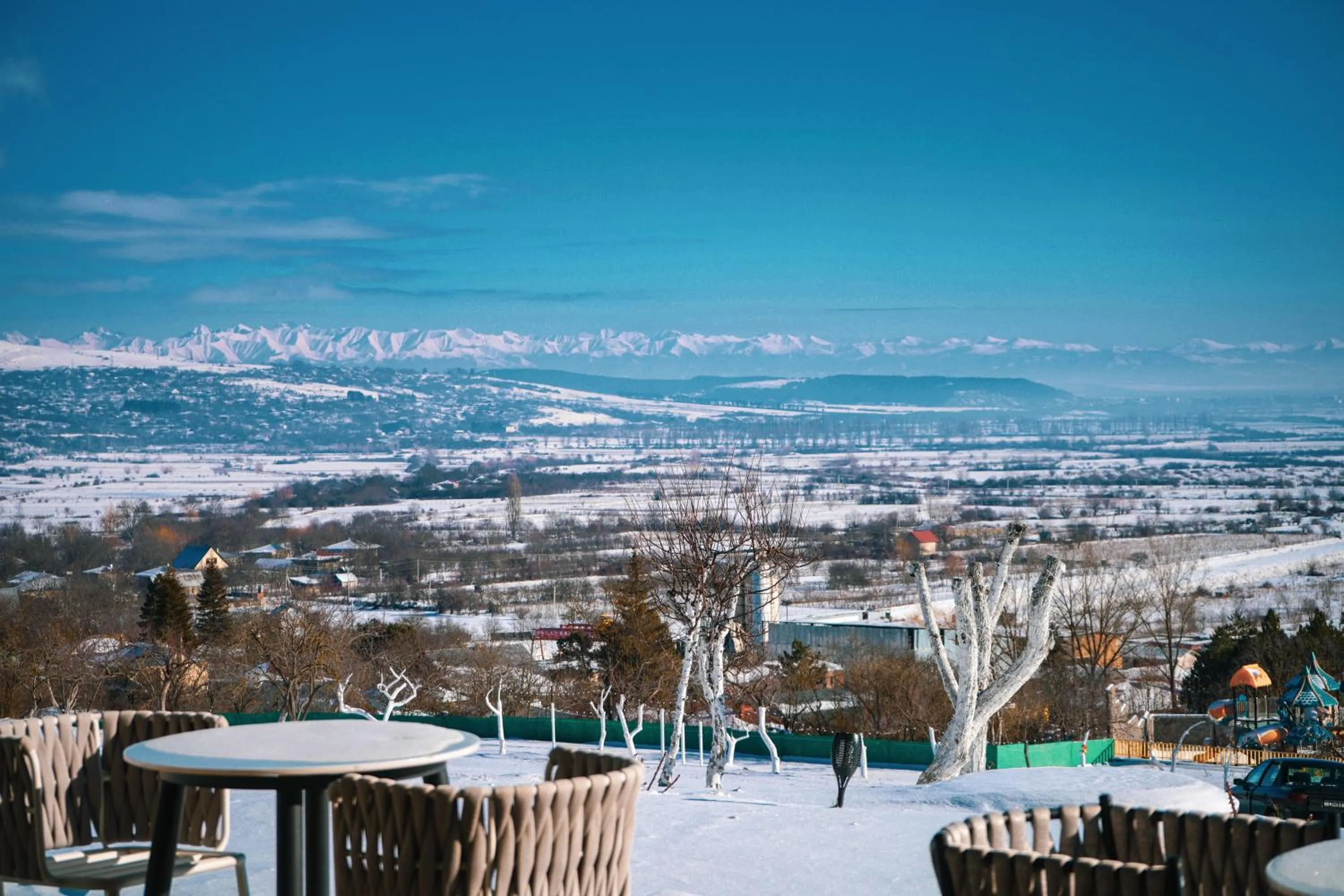 Winter in Mtserlebi Resort