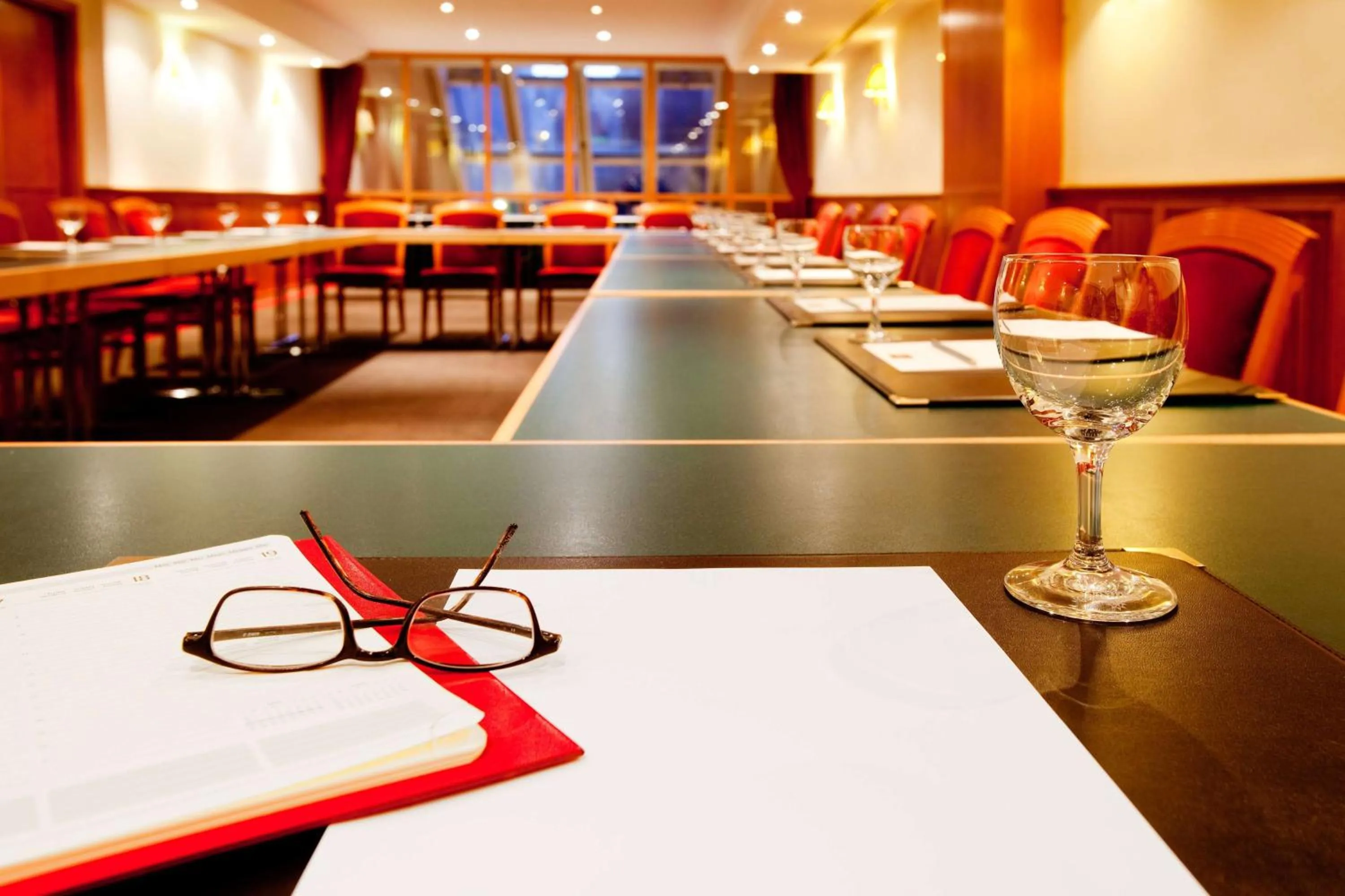 Meeting/conference room in Vienna House by Wyndham Thüringer Hof Eisenach