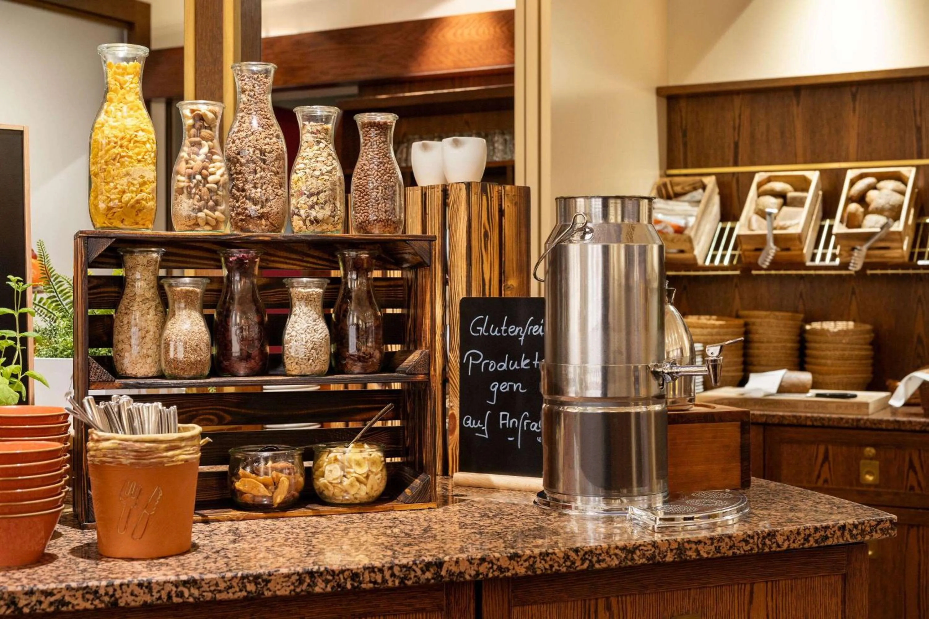 Breakfast in Vienna House by Wyndham Thüringer Hof Eisenach