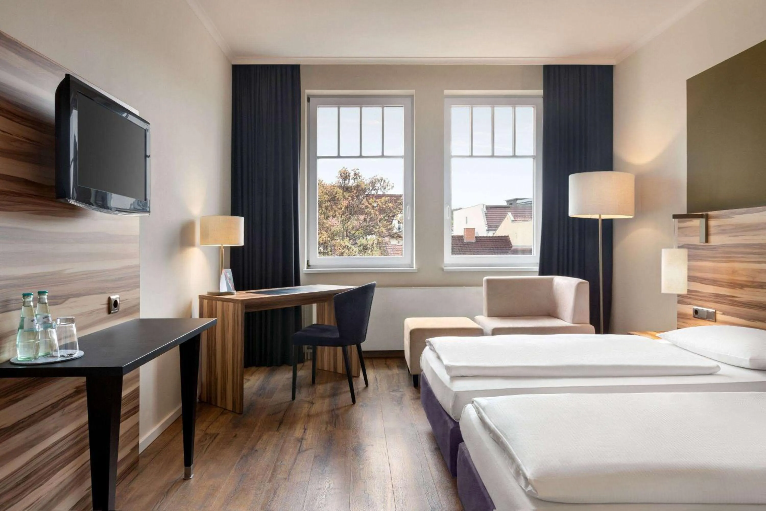 Photo of the whole room, Bed in Vienna House by Wyndham Thüringer Hof Eisenach