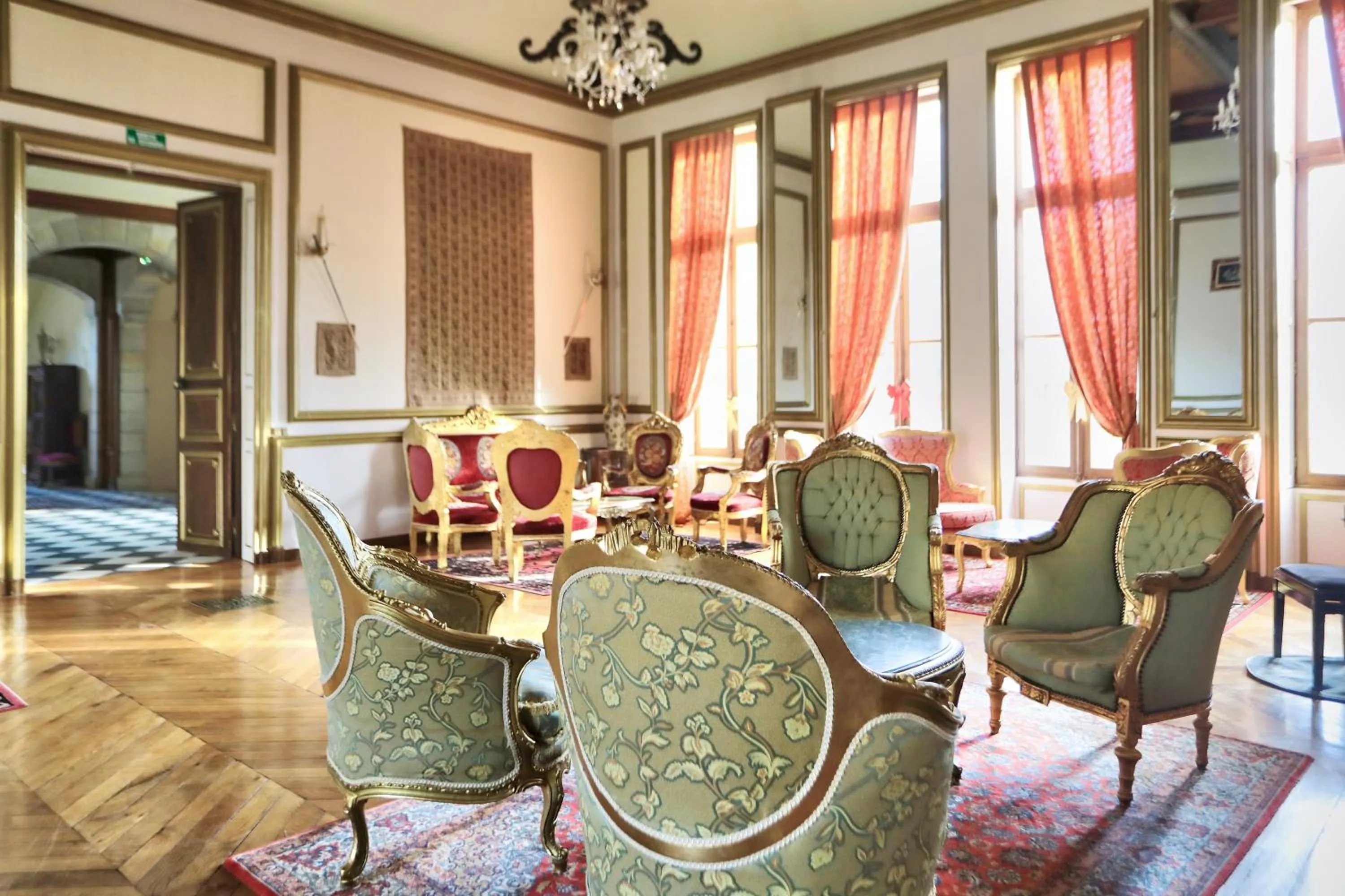 Living room in Château de Béguin