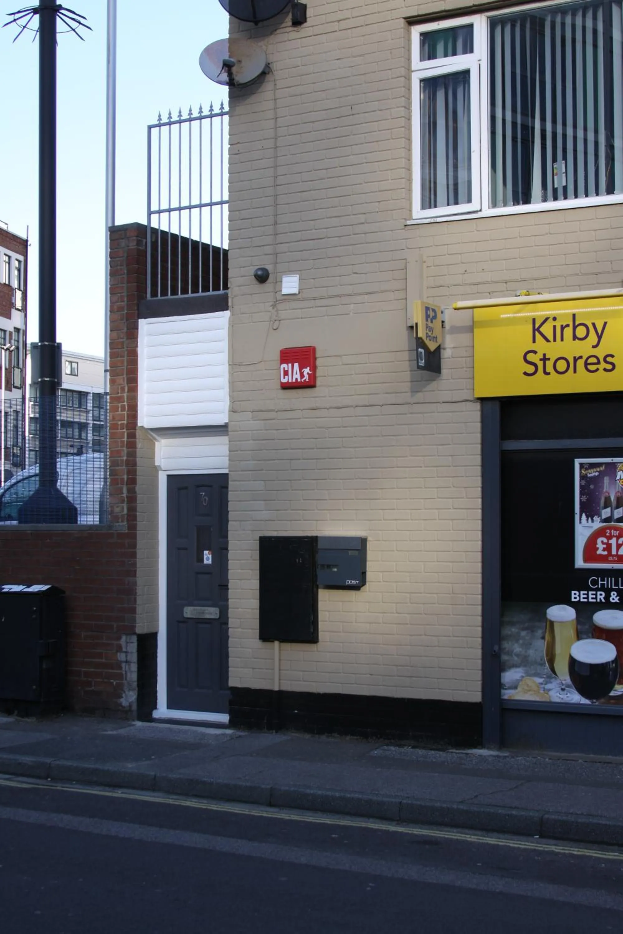 Facade/entrance in College Street Abode