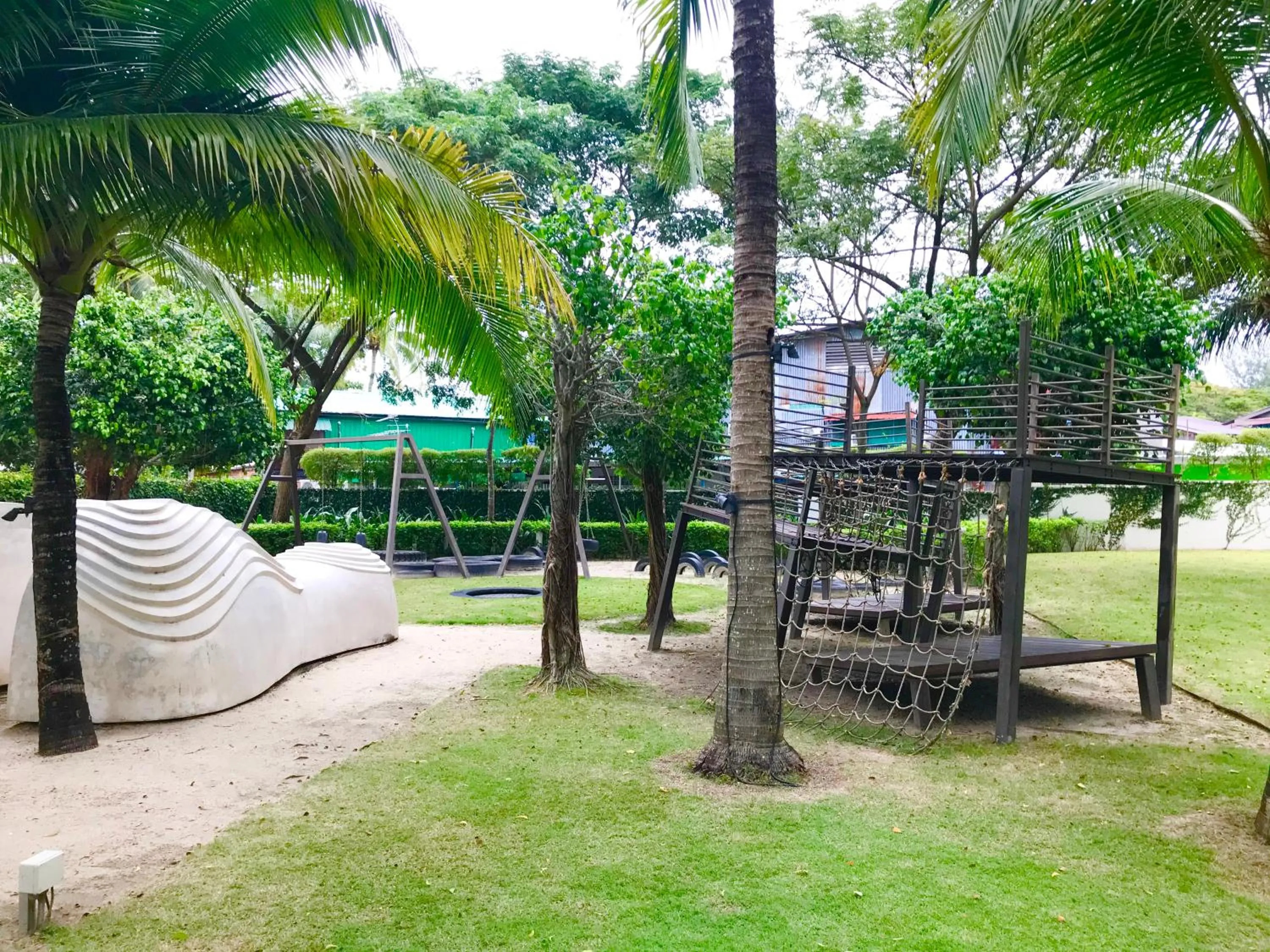 Children play ground in By The Beach - Luxury 2 Bedrooms Family Suite