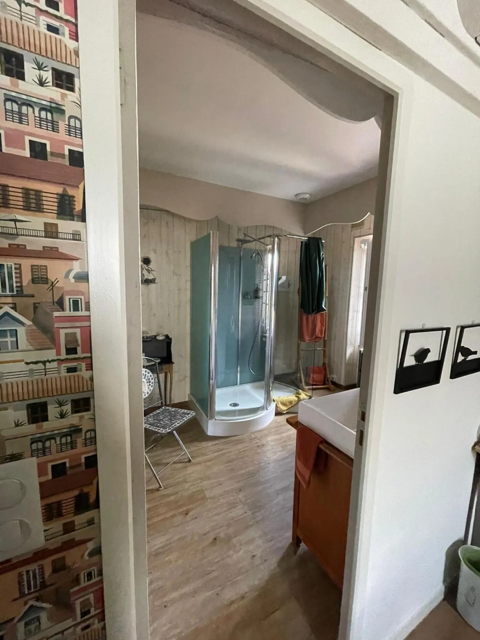 Quiet street view in Suite en Terrasse à Cognac