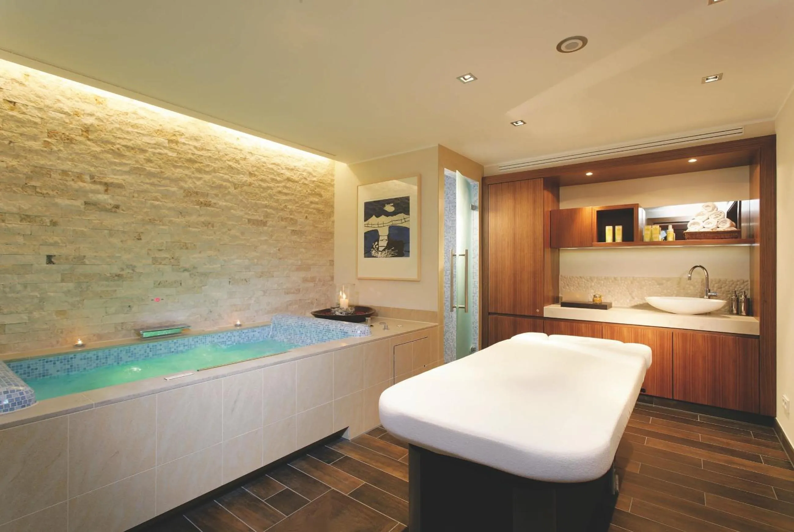 Spa and wellness centre/facilities, Bed in Alpenhof Murnau