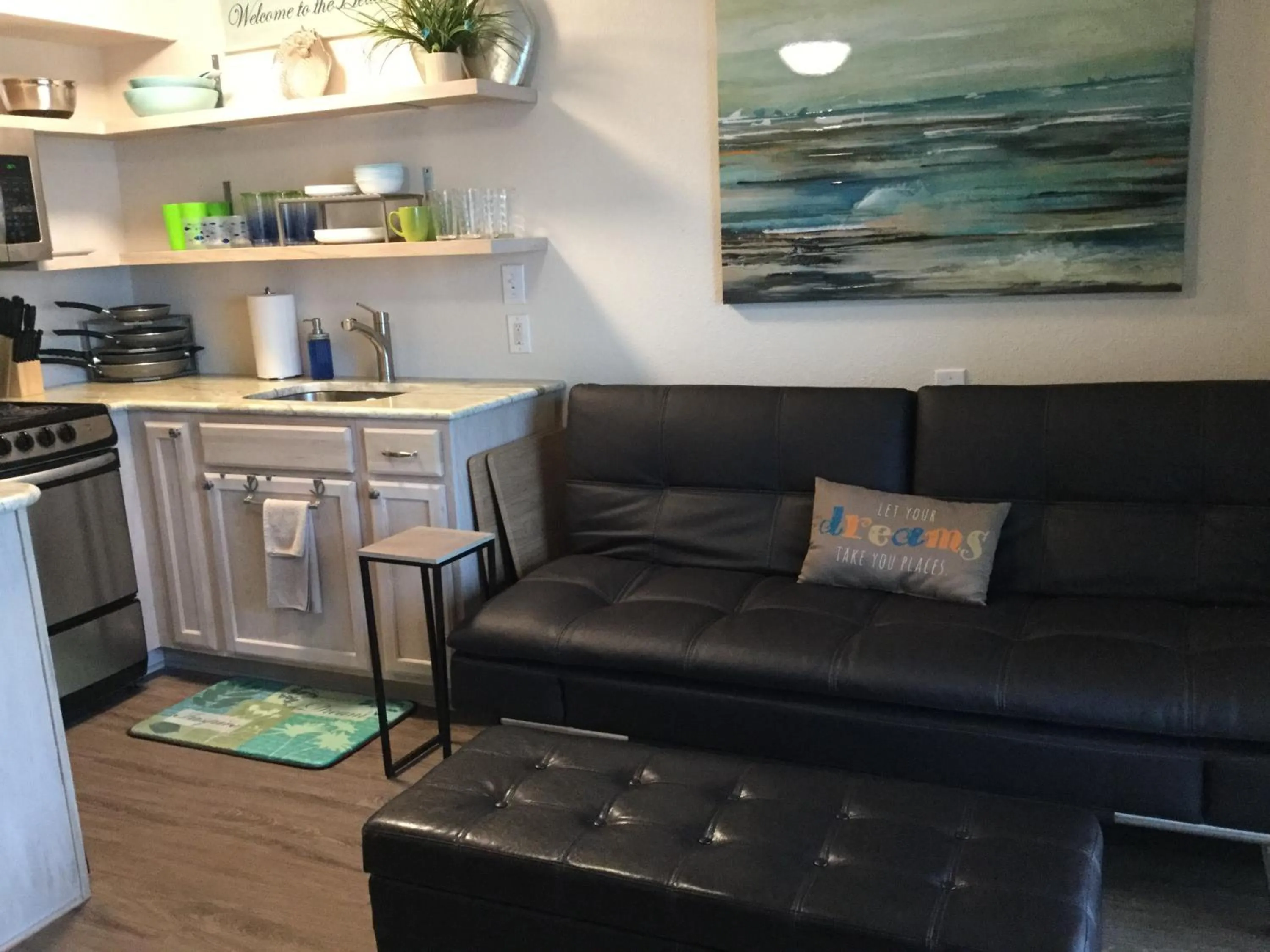 Living room in Spectacular Beach View!