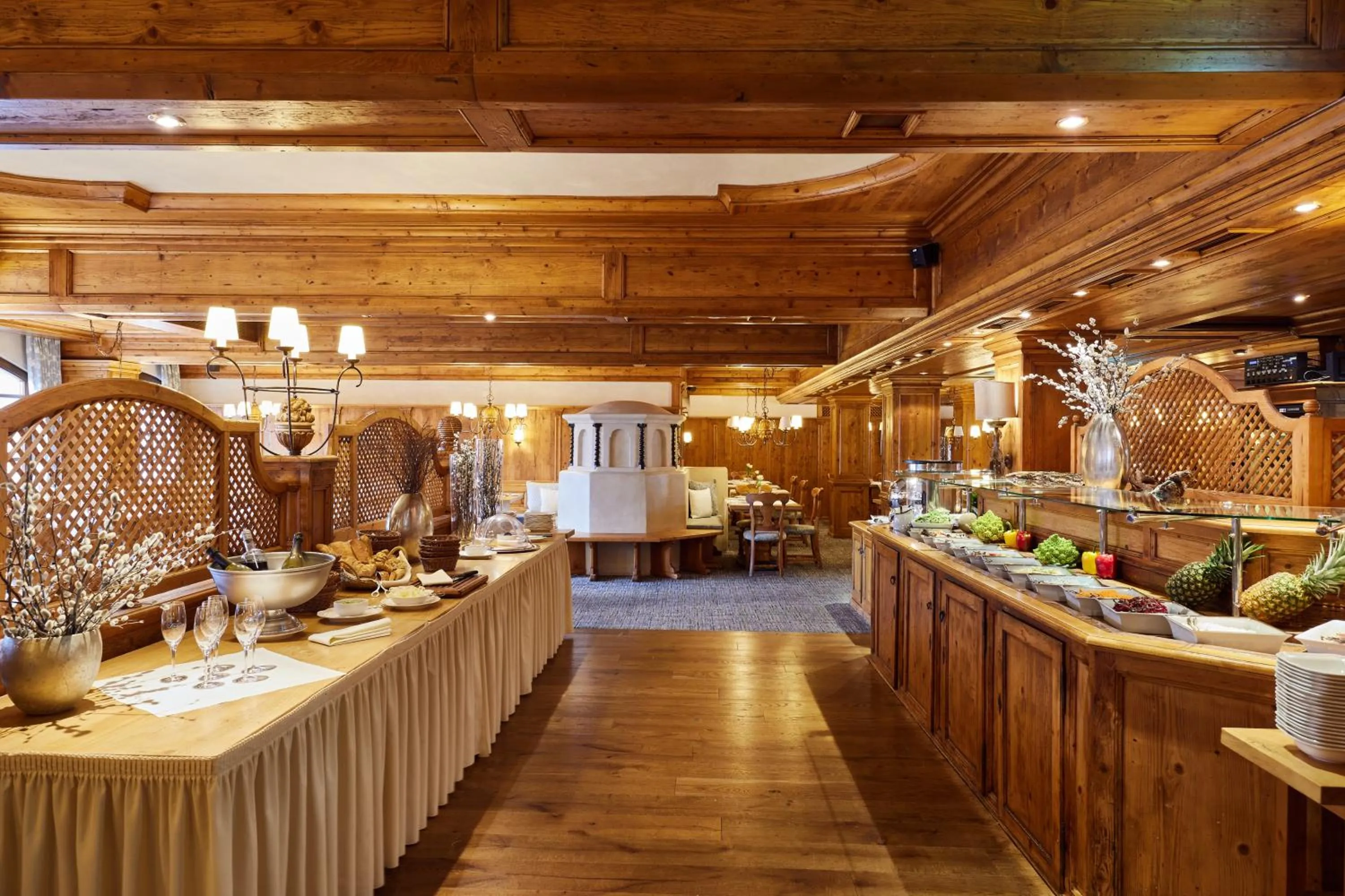Restaurant/places to eat in Parkhotel Oberstaufen