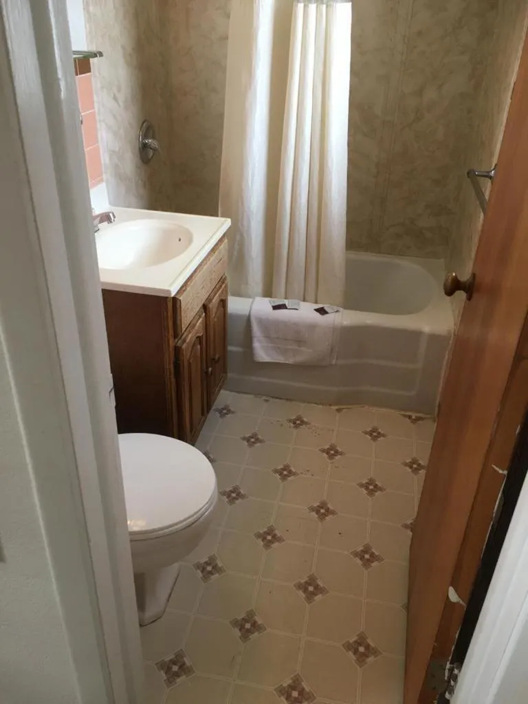 Bathroom in Moon Mist Motel