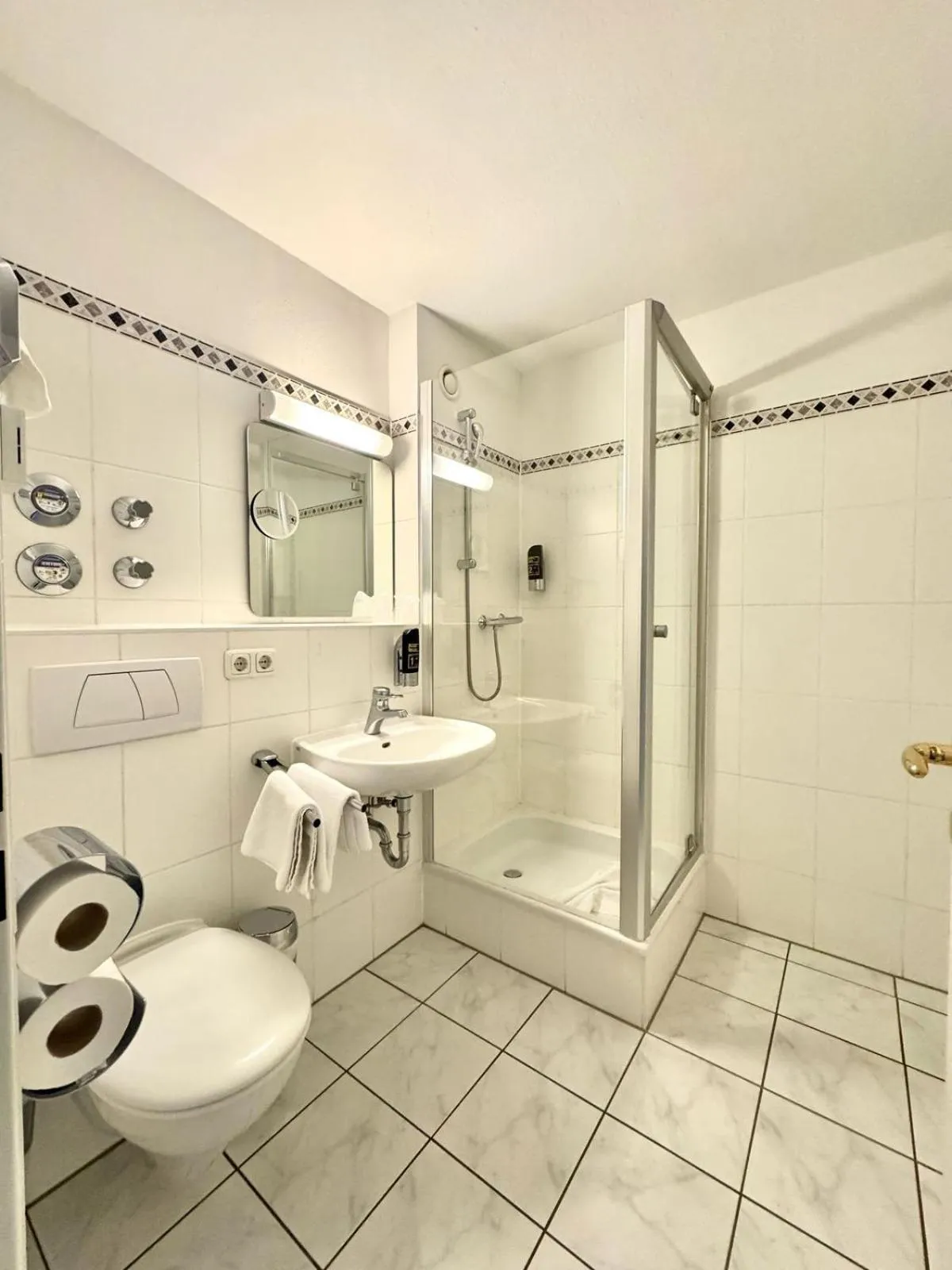 Shower in MY Parkhotel by AR Hotels