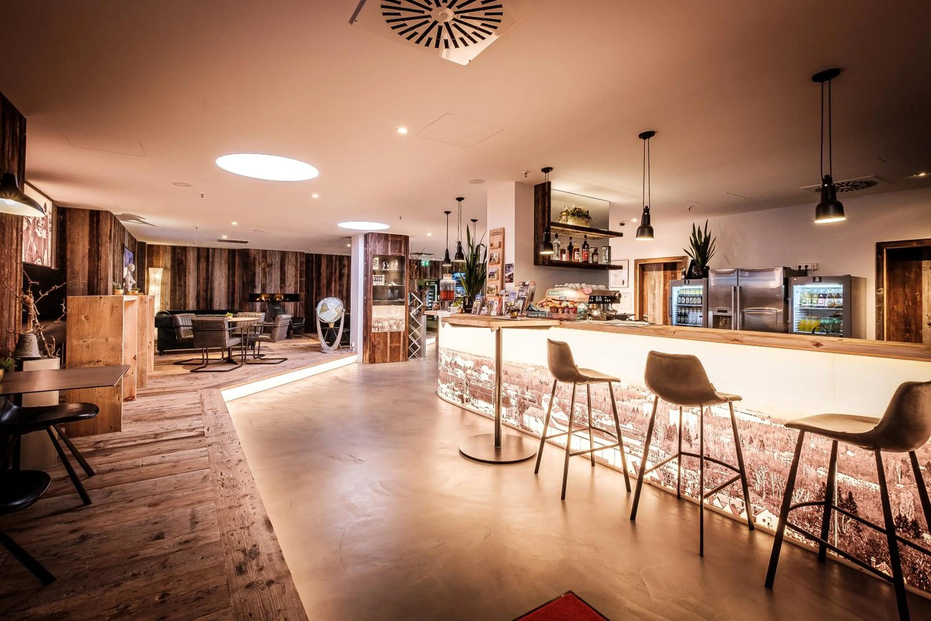 Lounge or bar in MY Parkhotel by AR Hotels