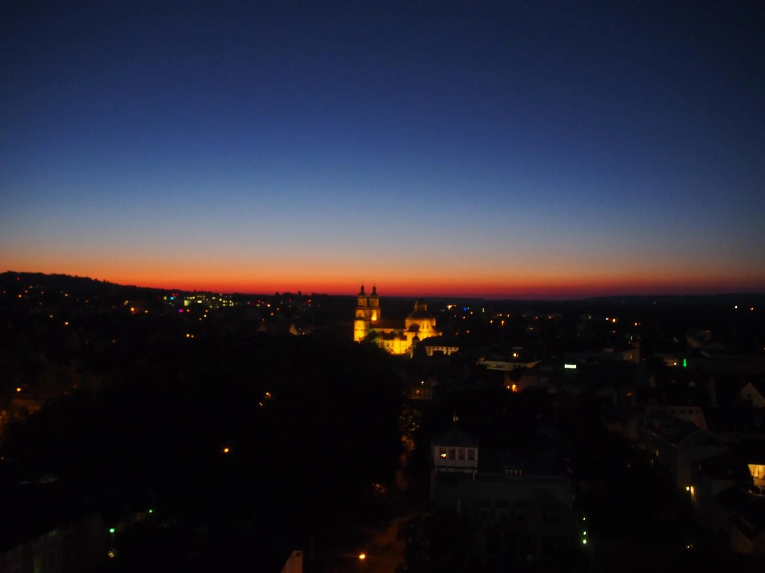 Property building in MY Parkhotel by AR Hotels