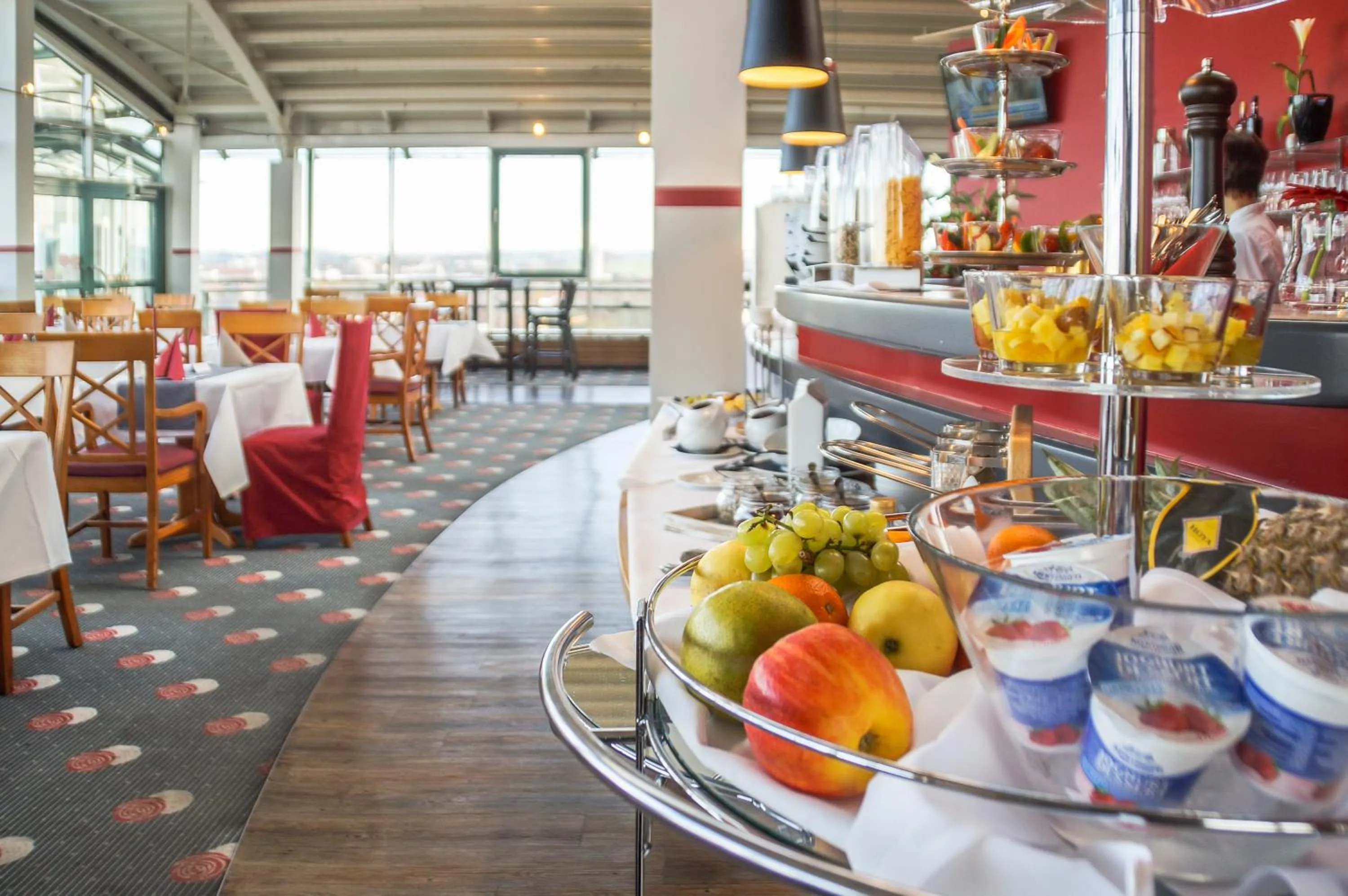 Buffet breakfast in MY Parkhotel by AR Hotels