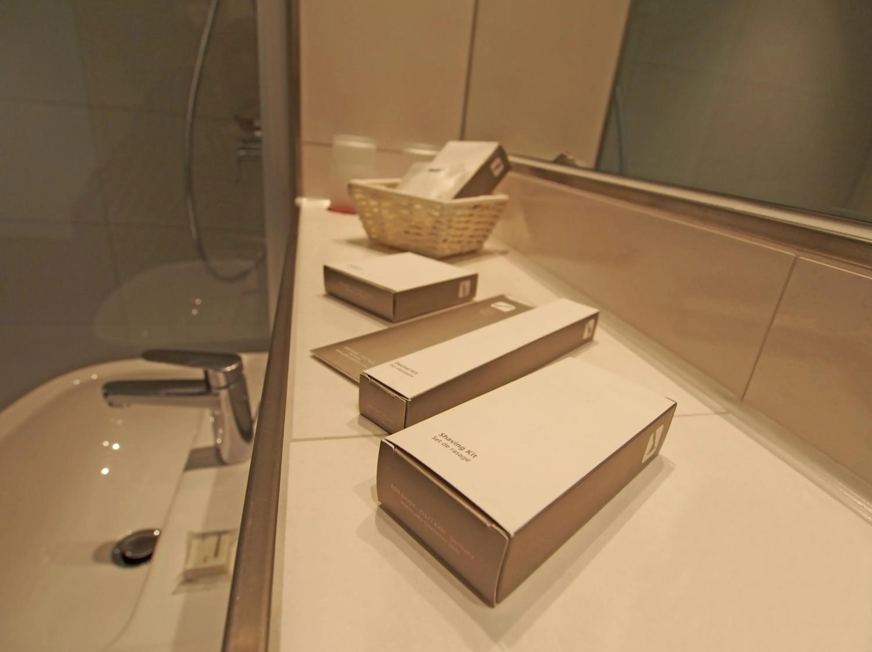 Bathroom in MY Parkhotel by AR Hotels