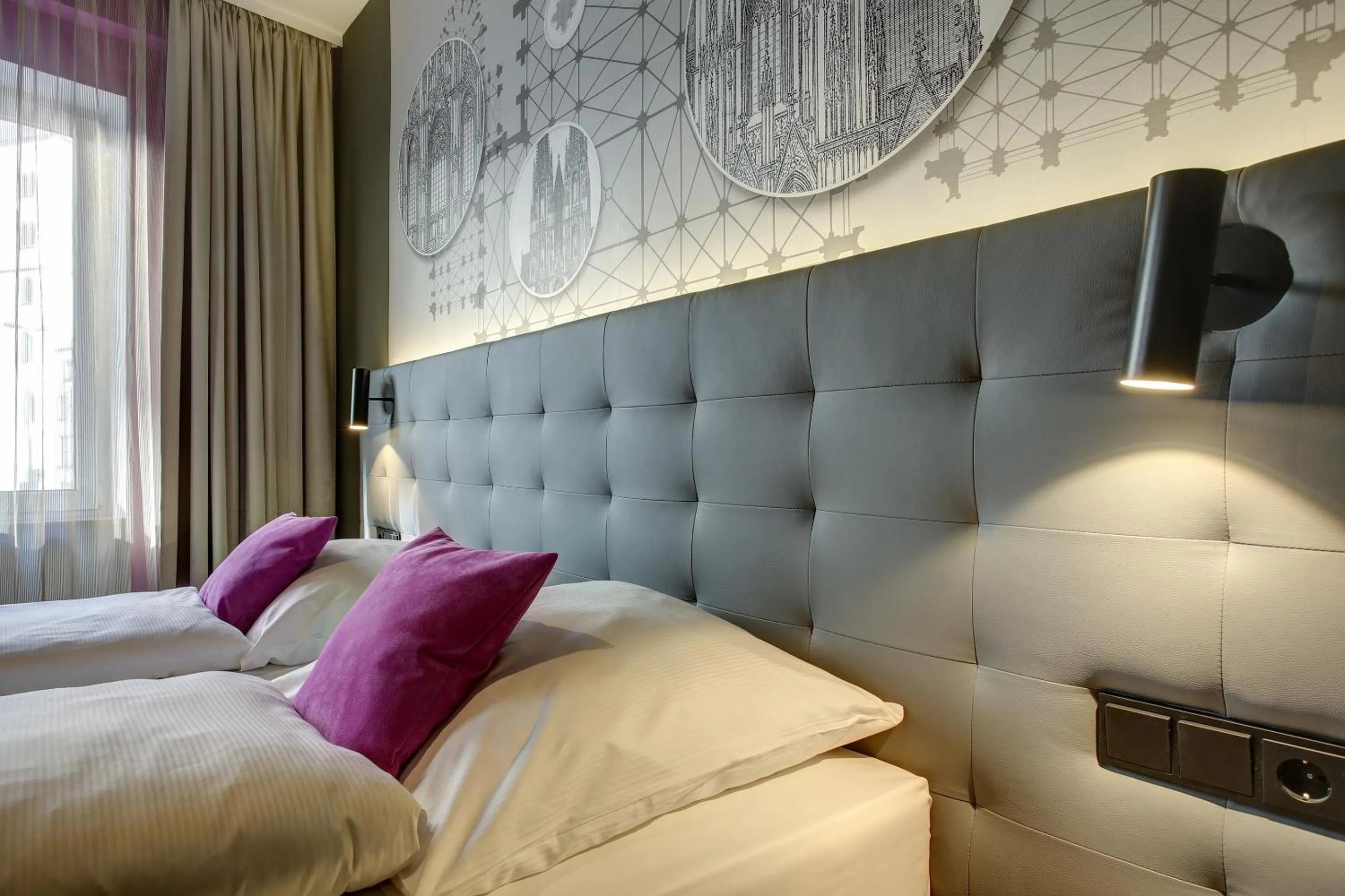 Photo of the whole room, Bed in Boutique 003 Köln City am Dom, Trademark Collection by Wyndham