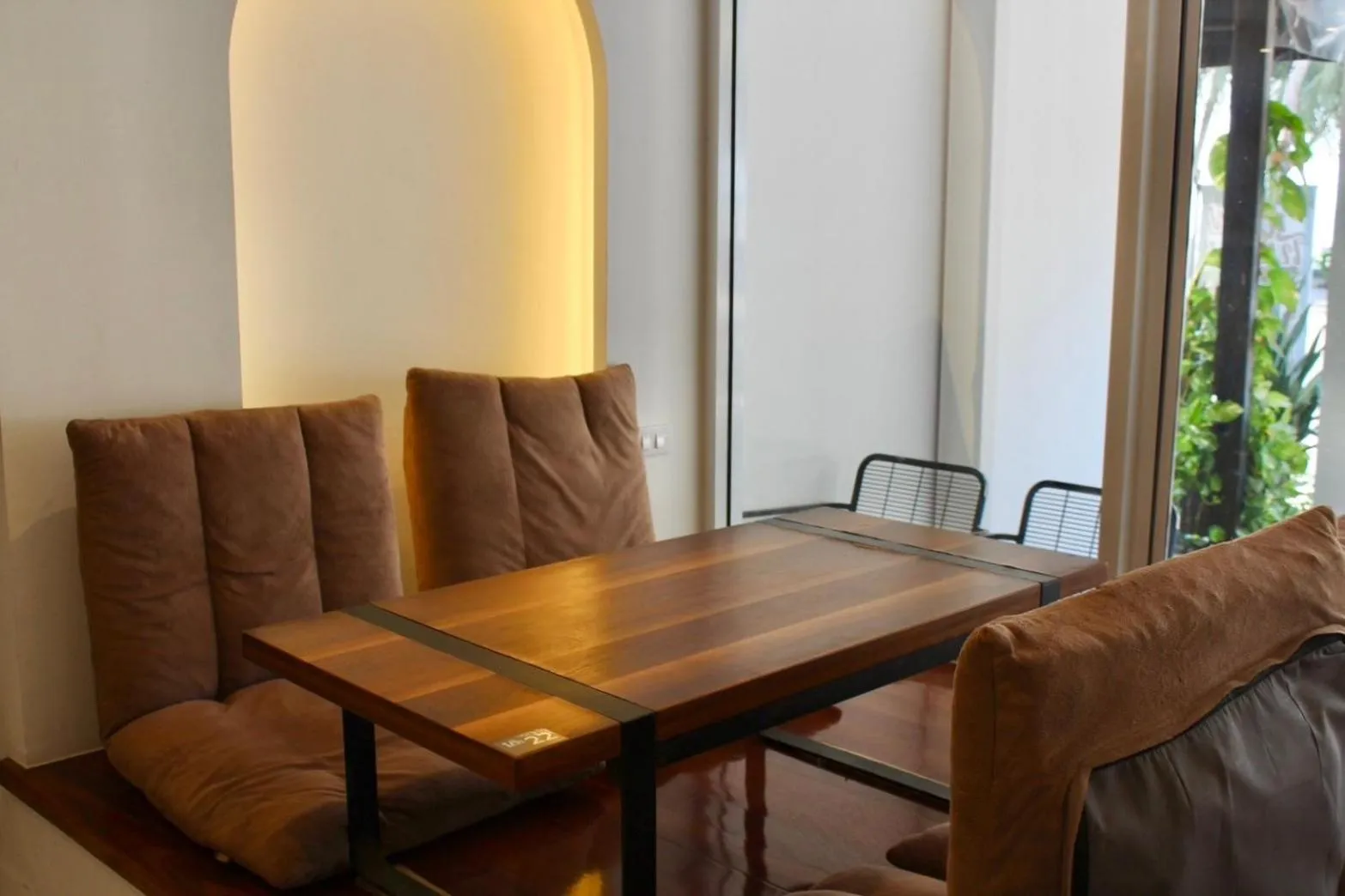 Restaurant/places to eat in S2 Hotel - SHA Plus Certified