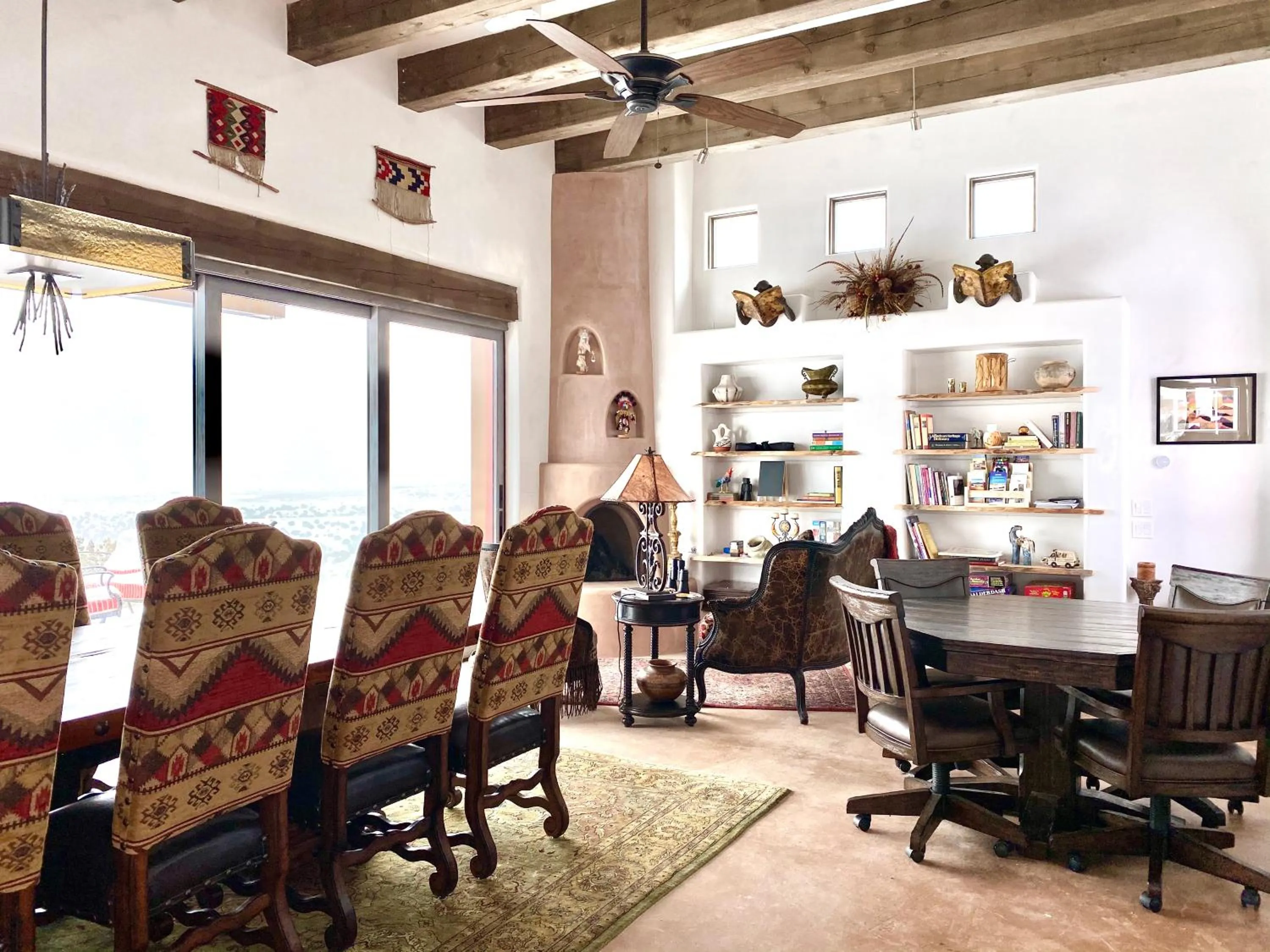 Restaurant/places to eat in The Grand Hacienda Inn with Breakfast