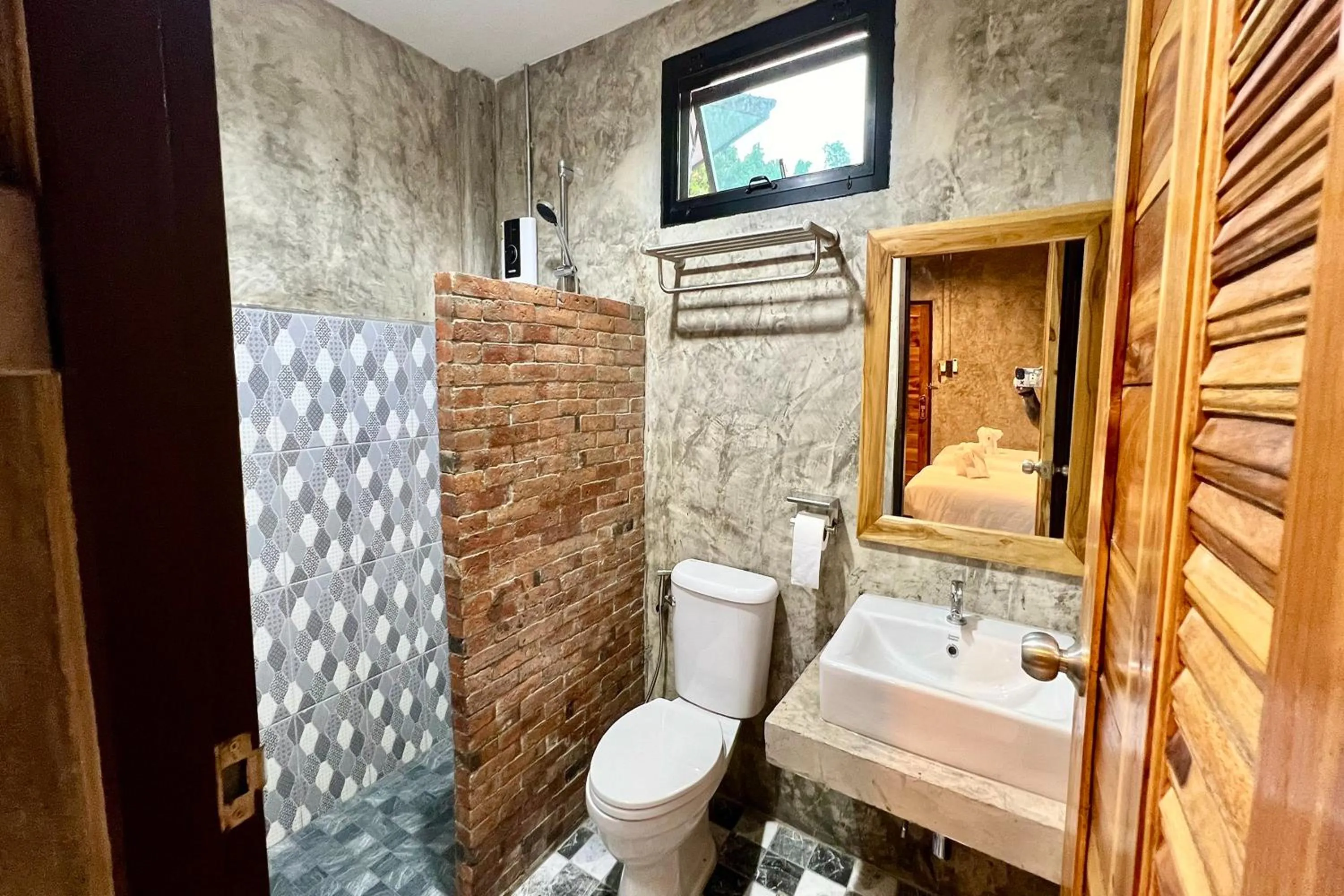 Shower in Nan Arena Place