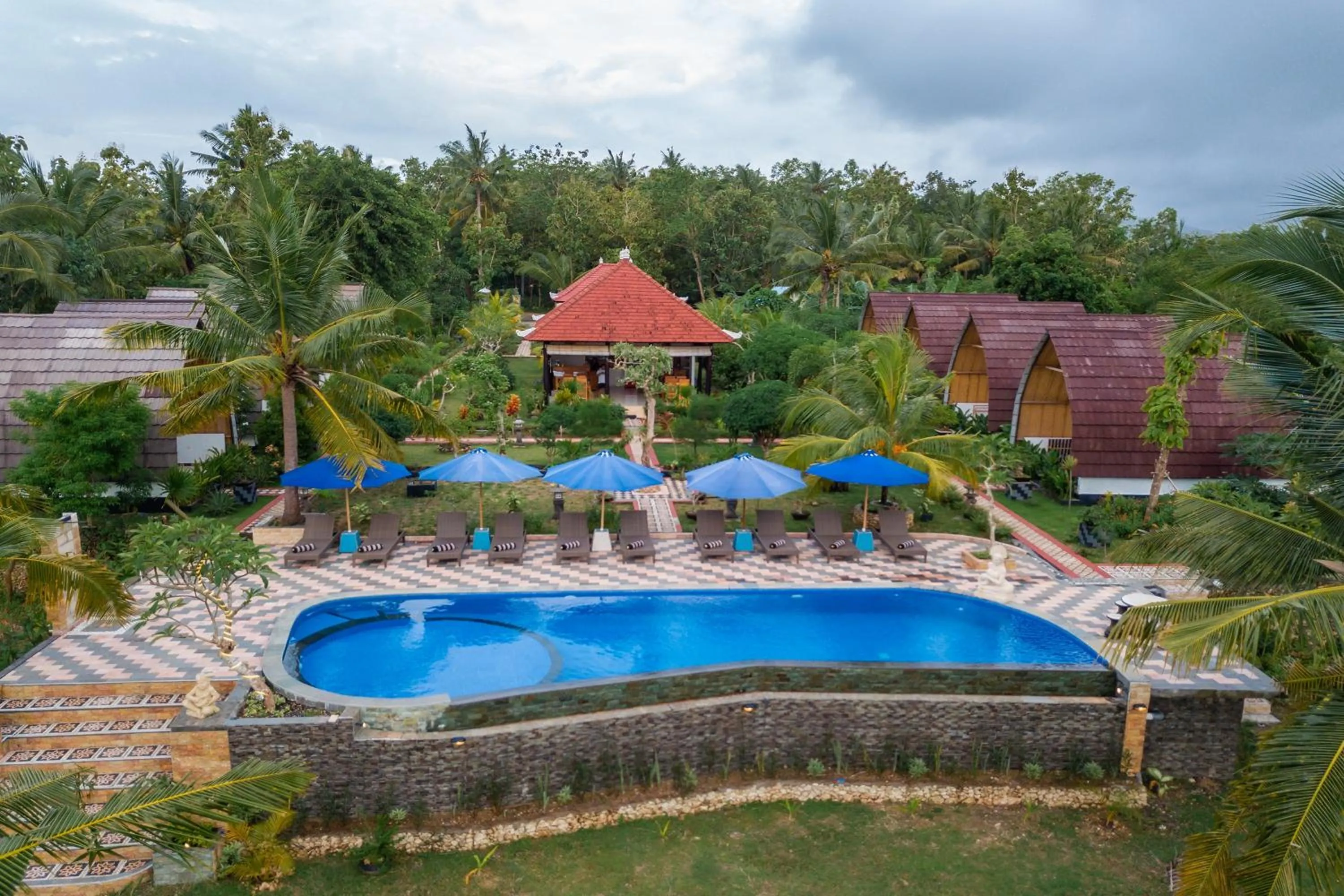 Pool view in Penida Sunset Ocean View Bungalows