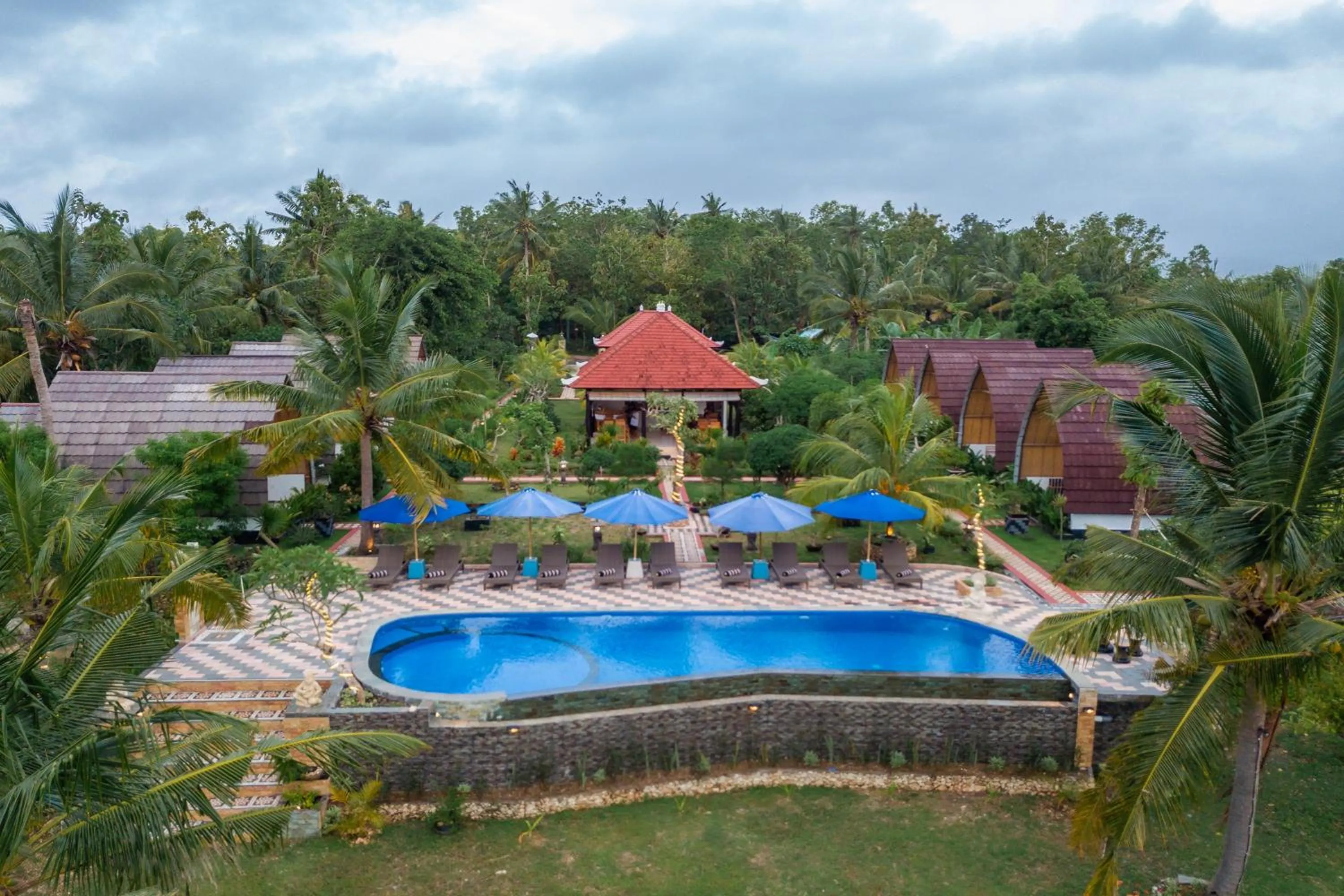 Pool view in Penida Sunset Ocean View Bungalows