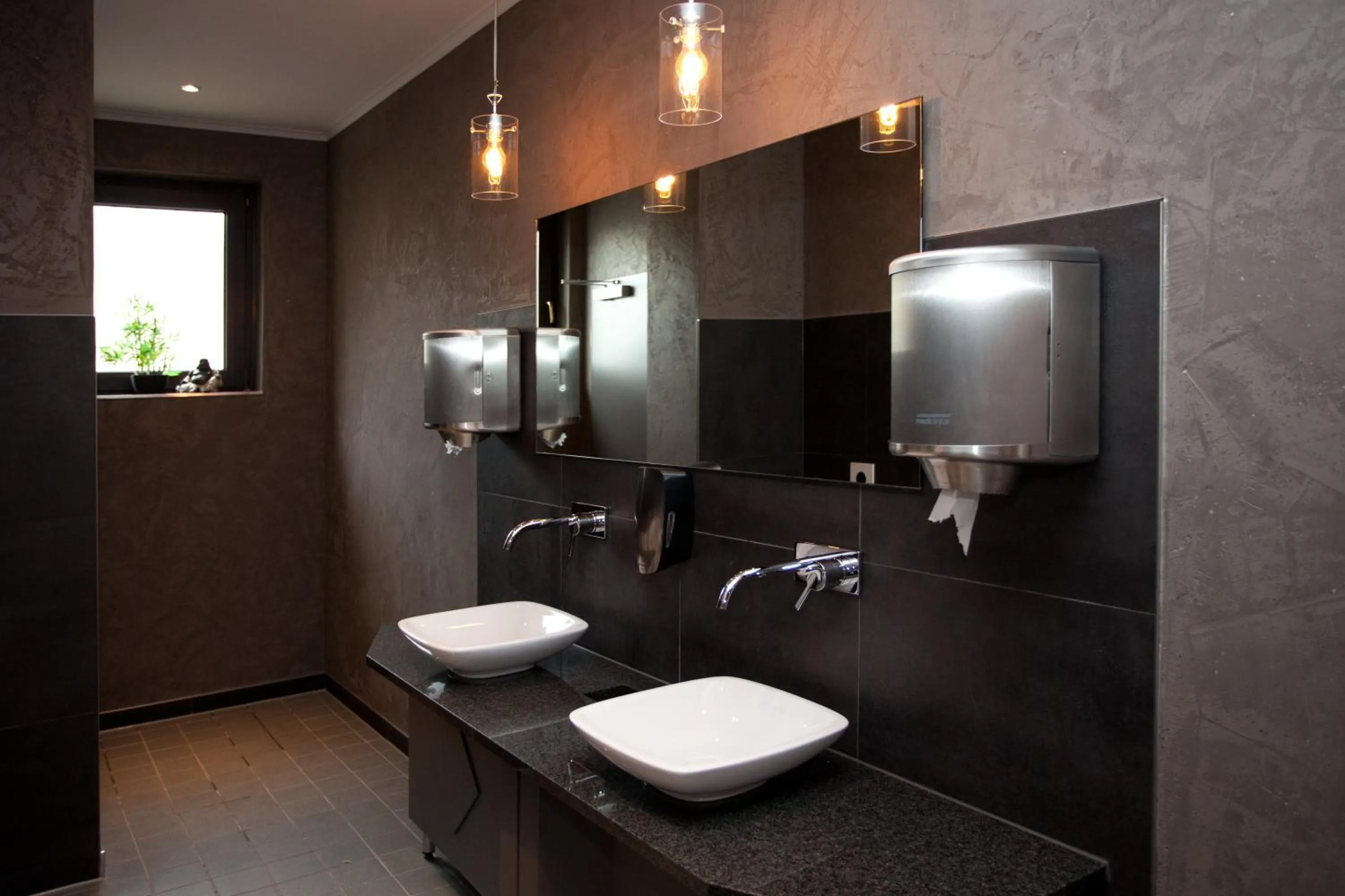 Bathroom in Hotel-Restaurant Krüger