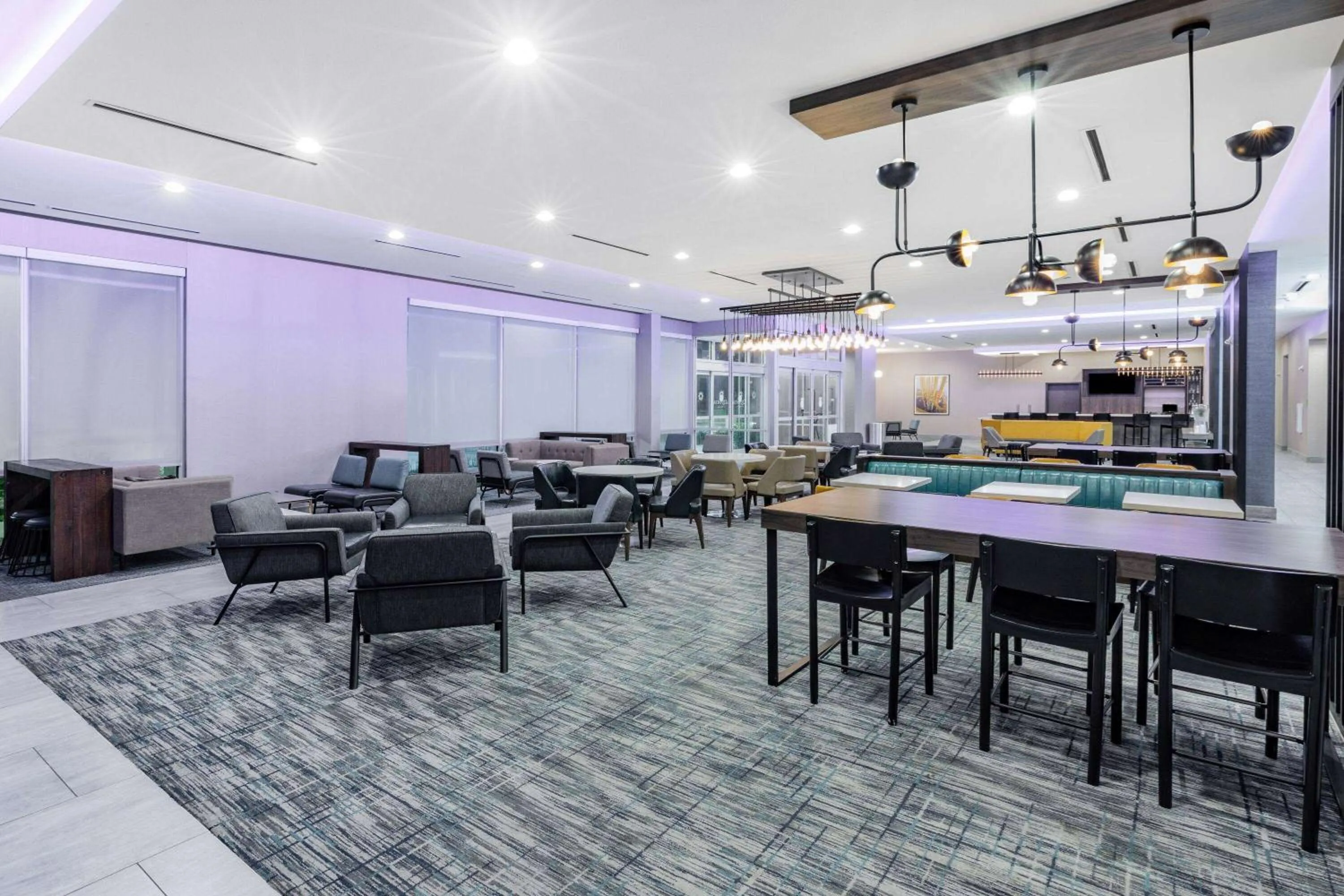 Restaurant/places to eat in La Quinta Inn & Suites by Wyndham Texas City I 45