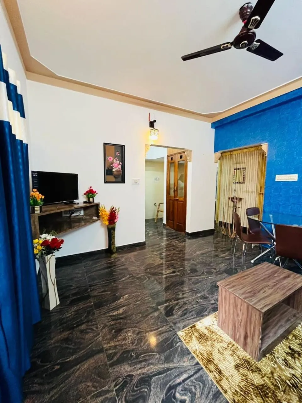 Seating area in The Ventura Grand Hotel